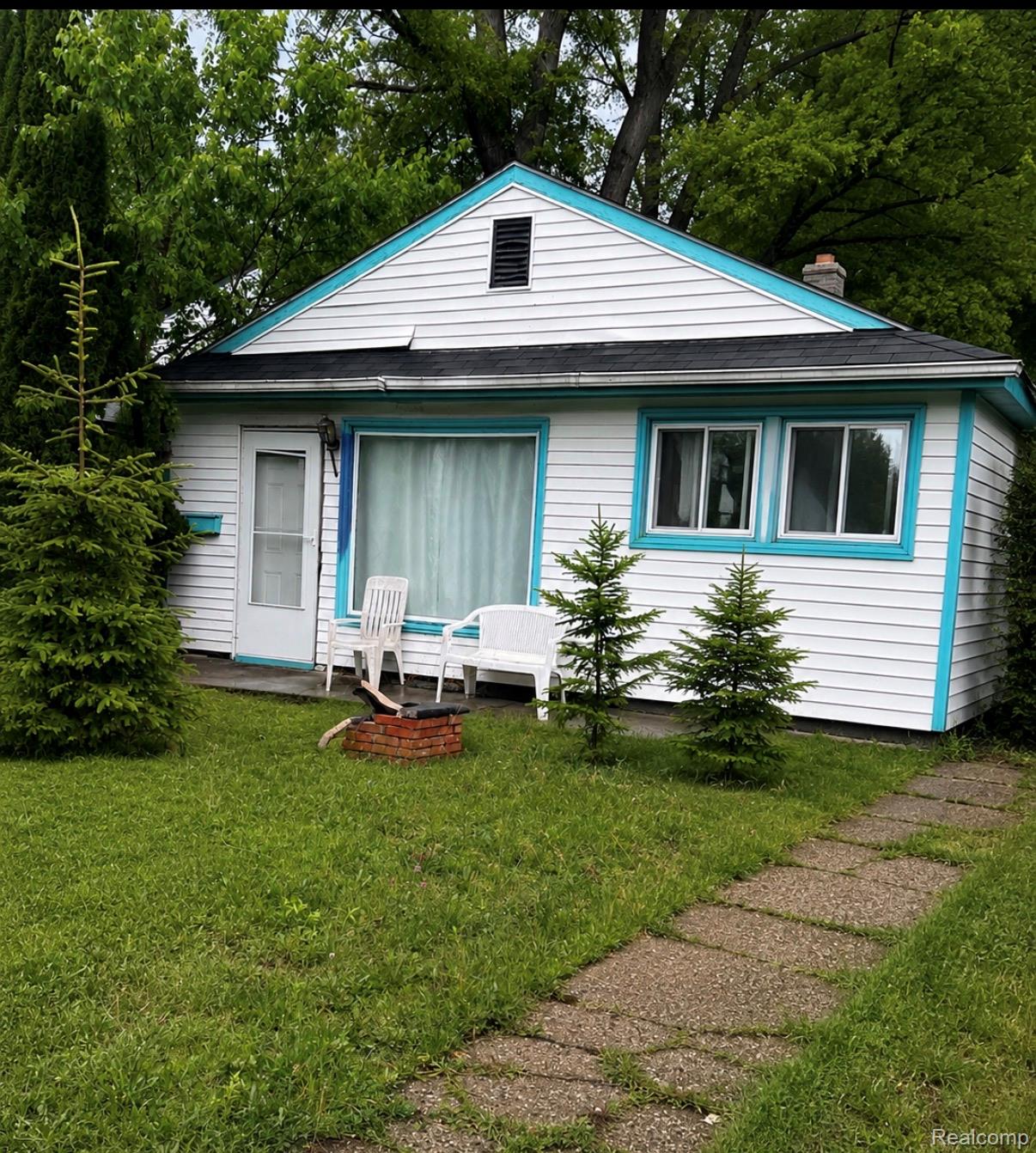18030, Hull, Highland Park, Michigan, 48203