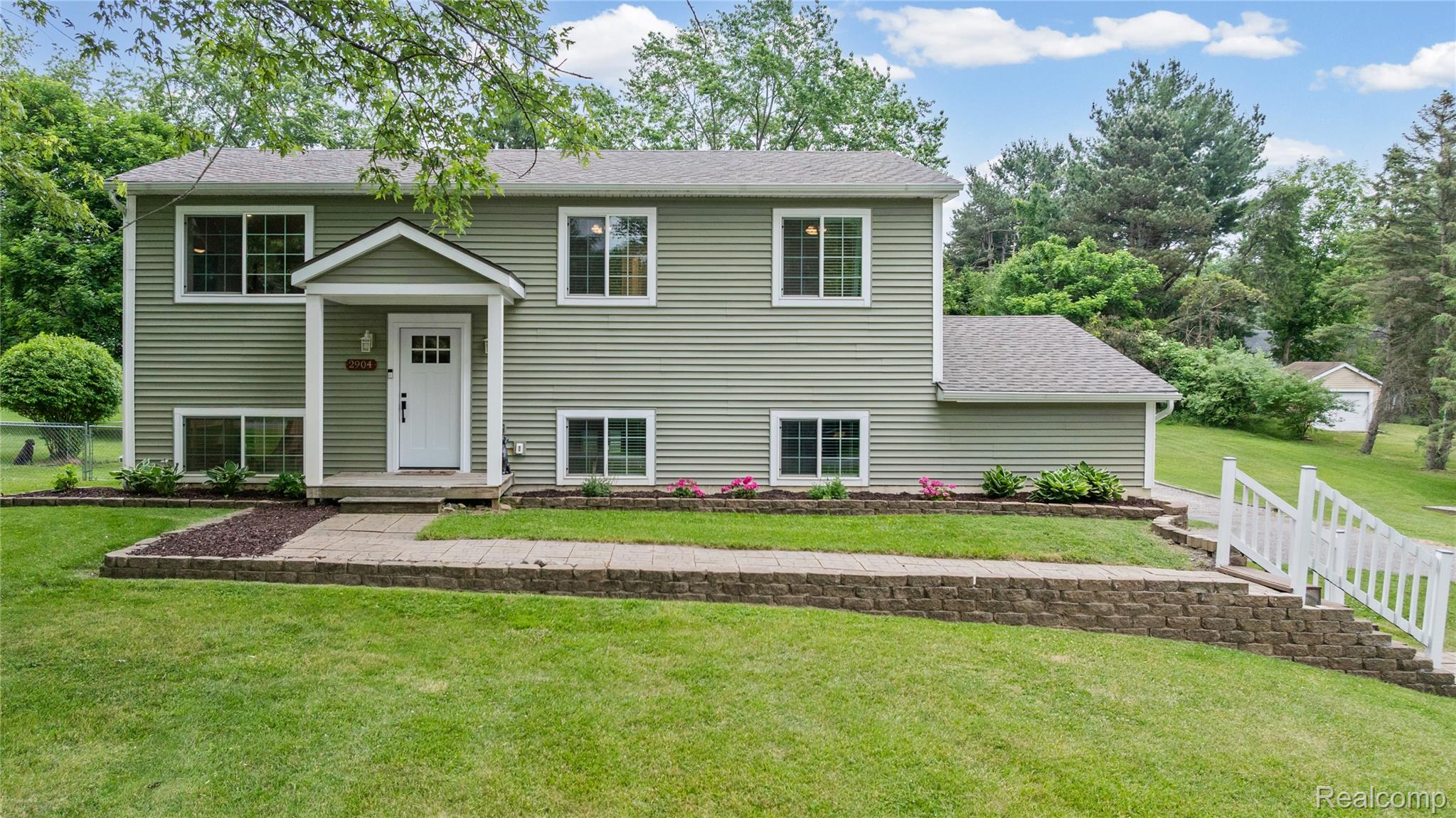2904, Sun Terrace, Hartland, Michigan, 48353