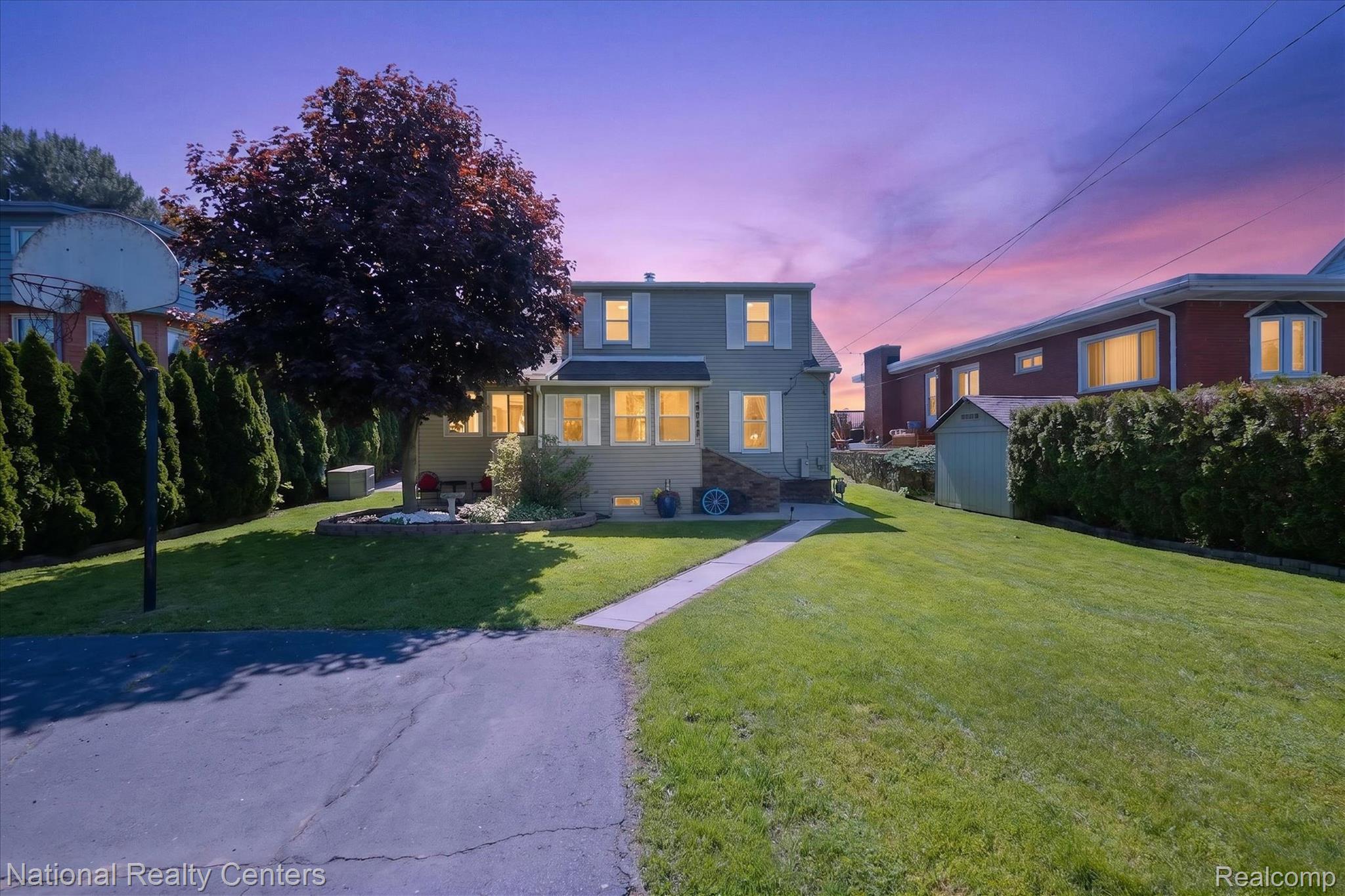 3946, Lakeshore, Newport, Michigan, 48166
