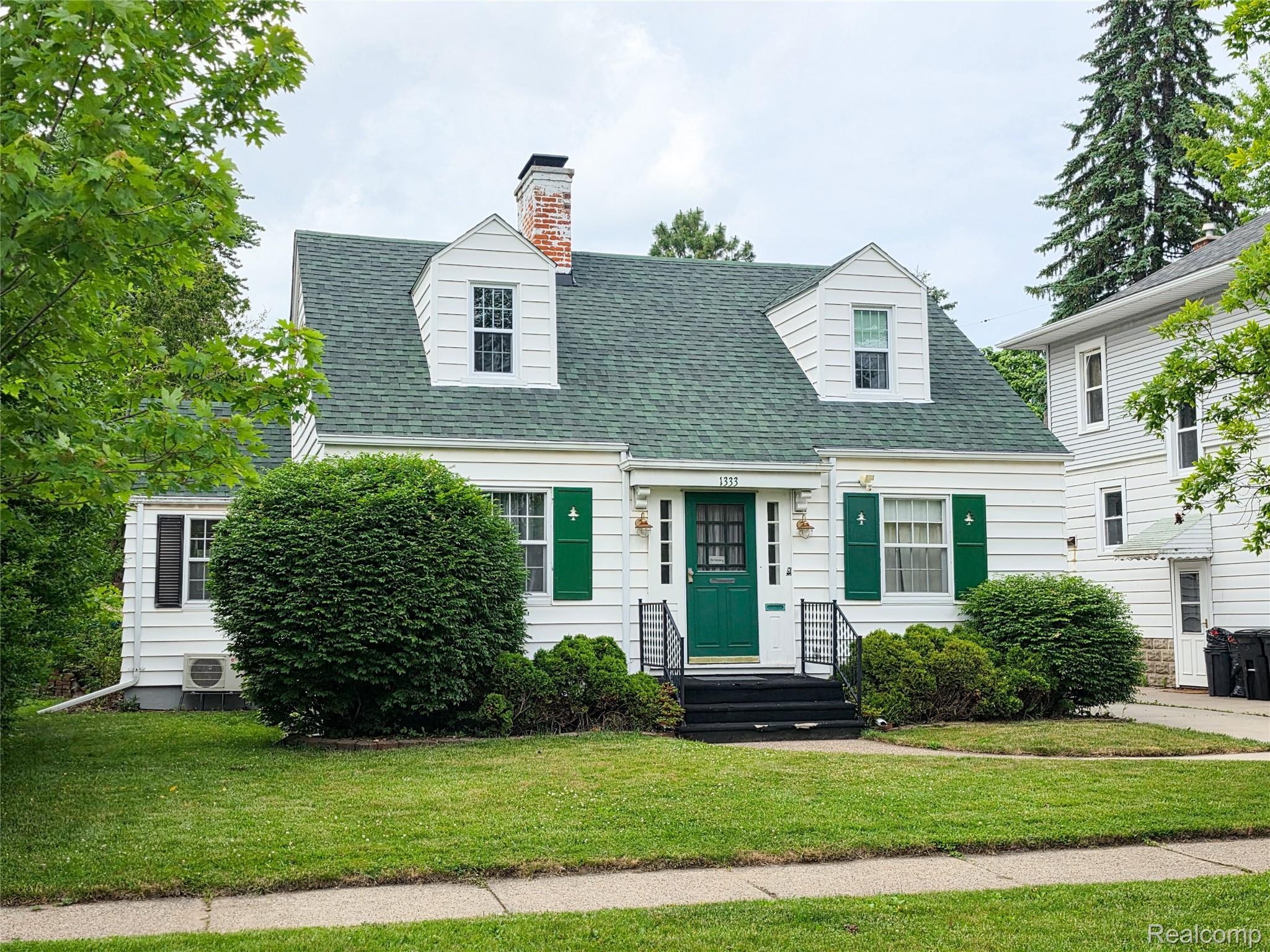 1333, Court, Port Huron, Michigan, 48060