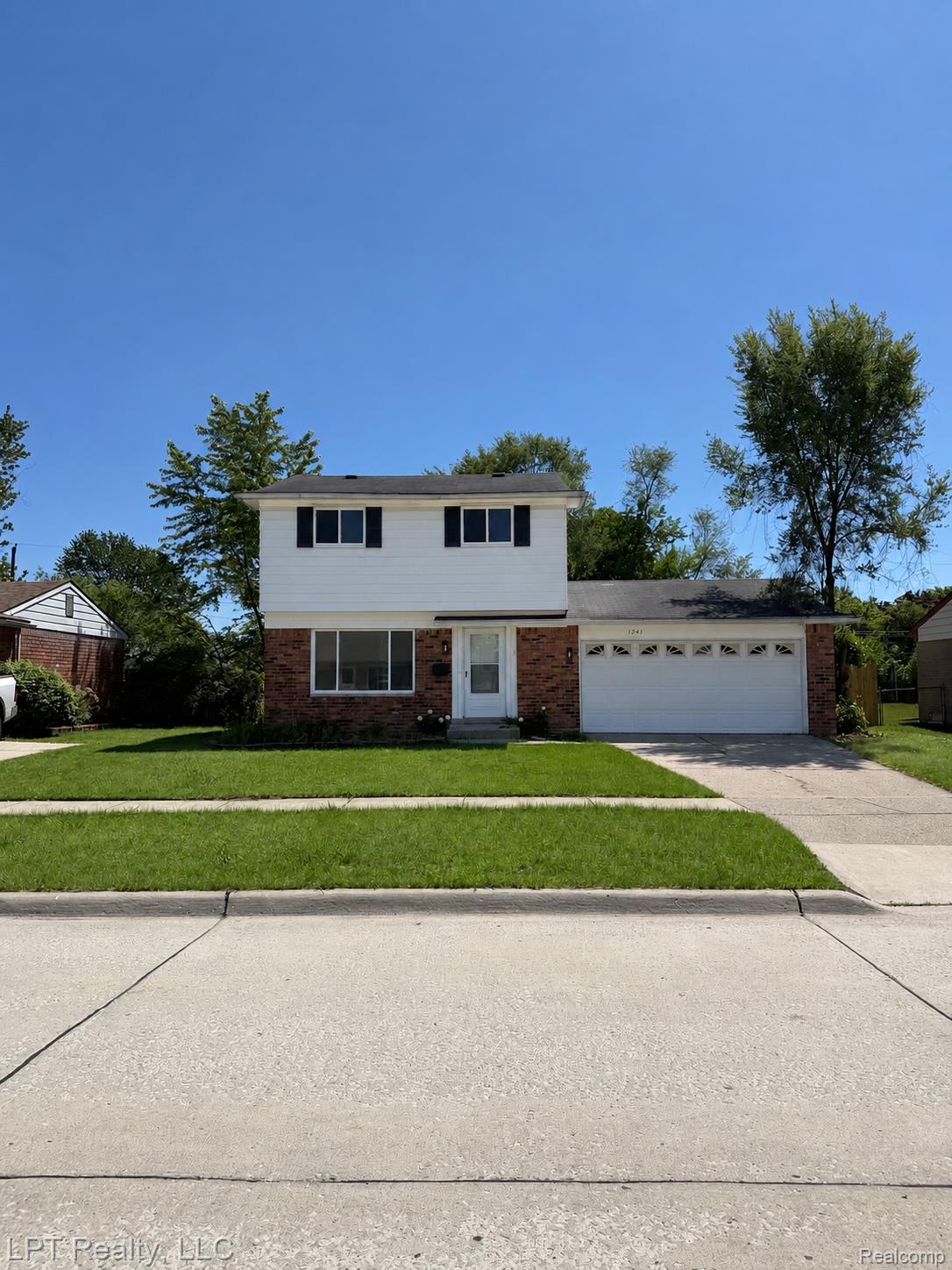 1241, Selma, Westland, Michigan, 48186