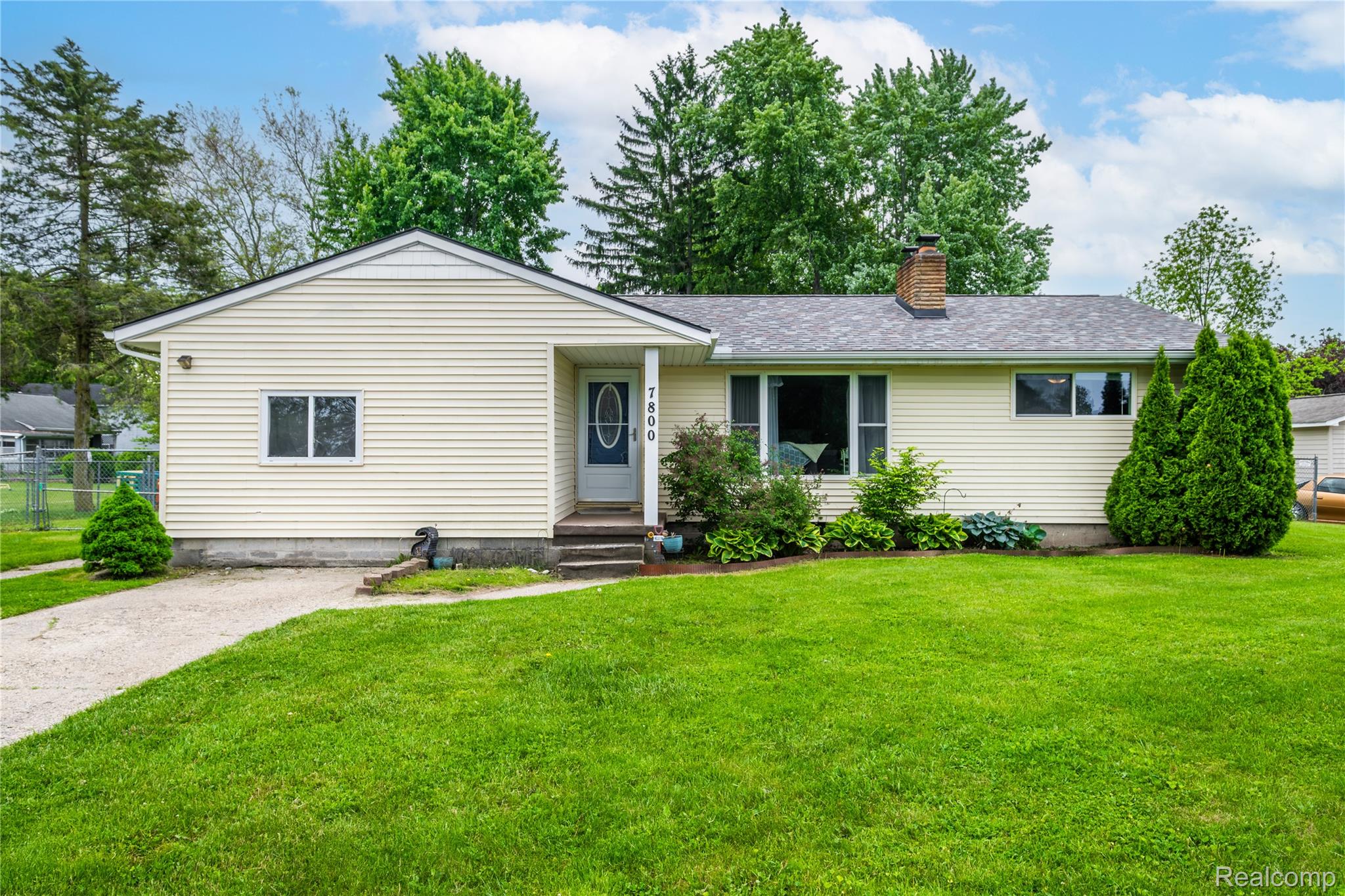 7800, Maple, Birch Run, Michigan, 48415