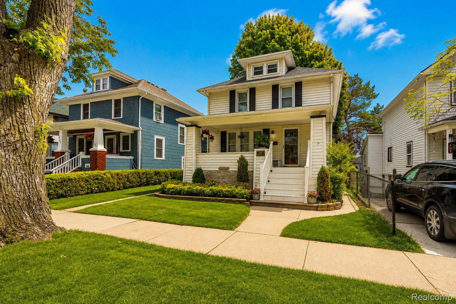 447, Maple, Wyandotte, Michigan, 48192