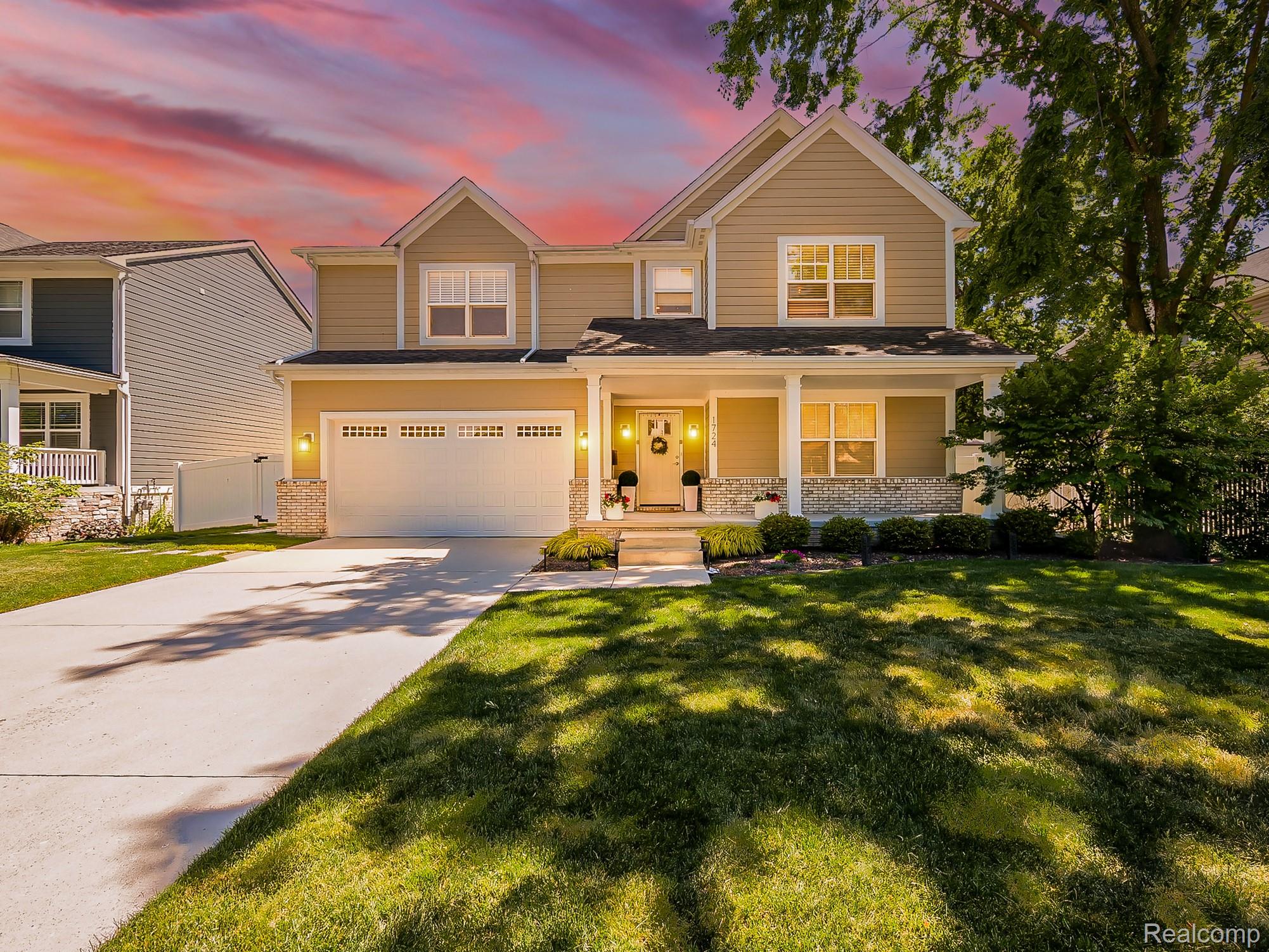 1724, Taylor, Royal Oak, Michigan, 48067