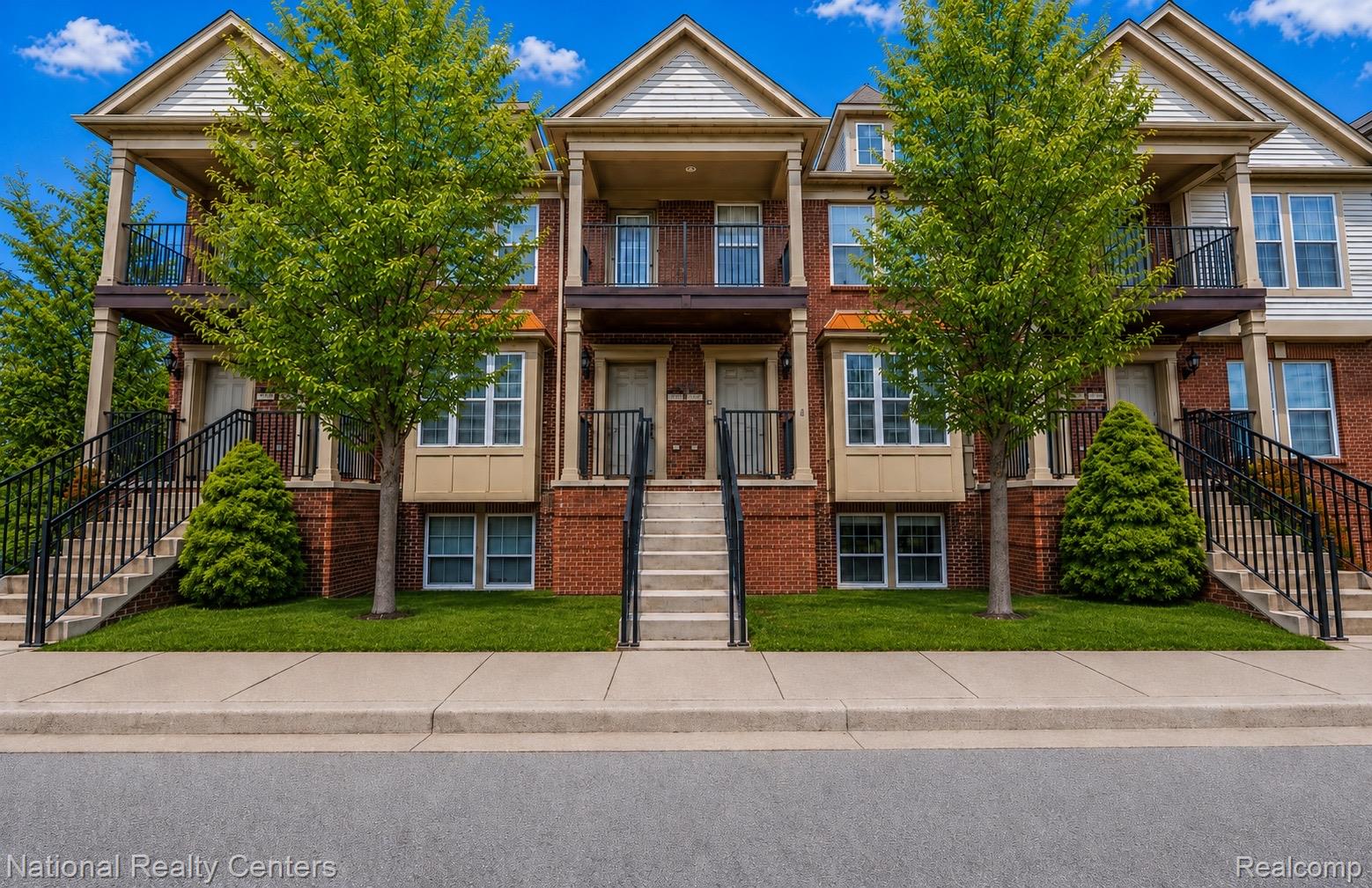 27863, HOPKINS, Novi, Michigan, 48377