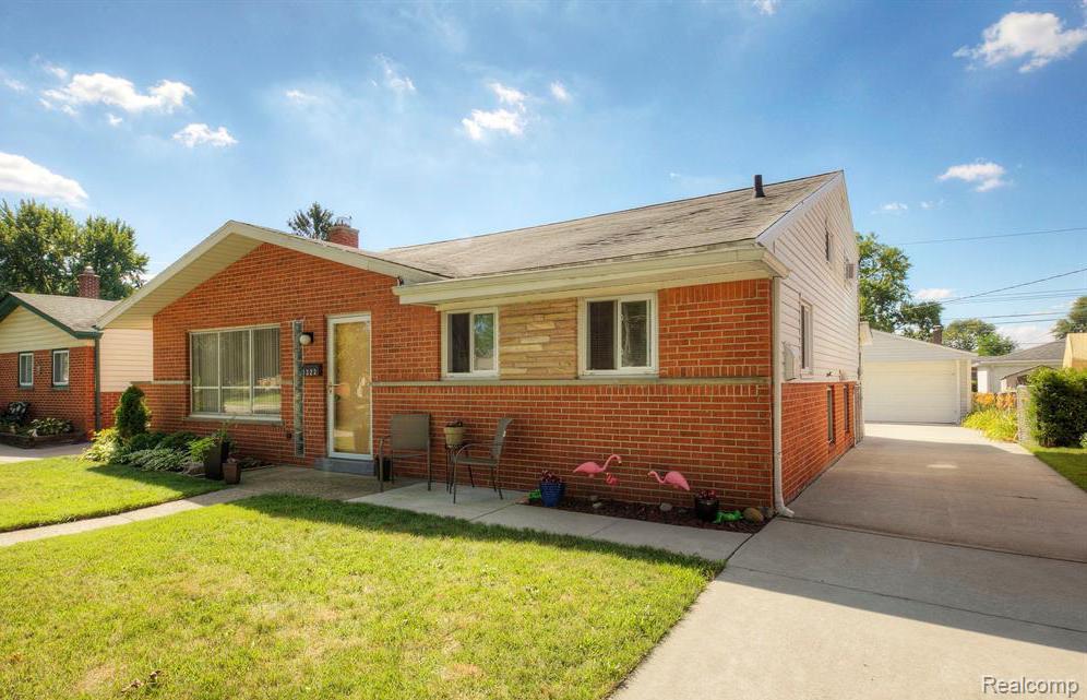 1322, ELLIOTT, Madison Heights, Michigan, 48071