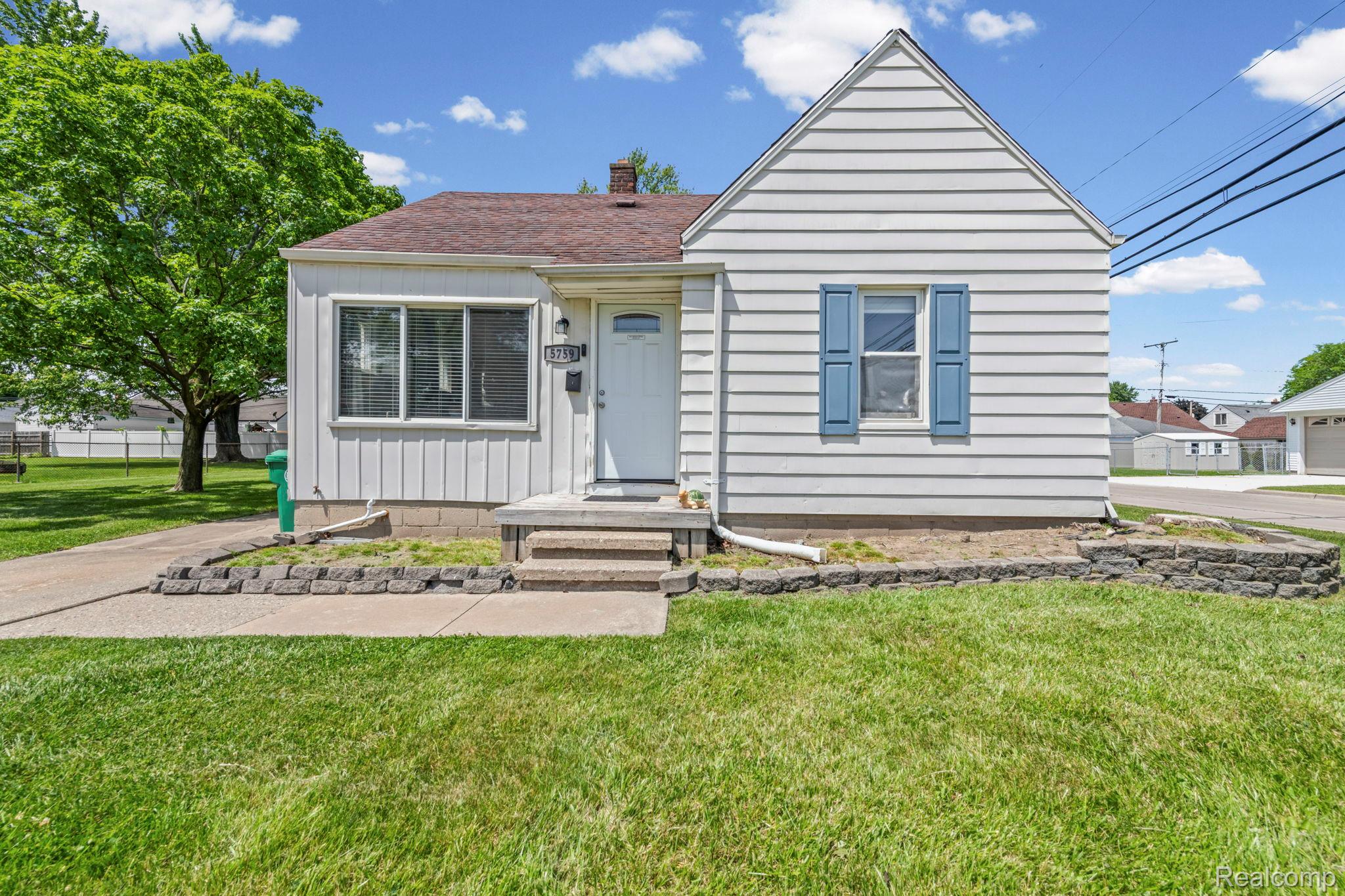 5759, Deering, Garden City, Michigan, 48135