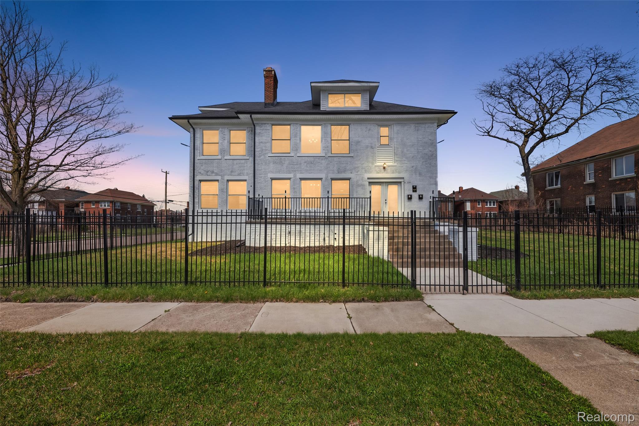 2080, Gladstone, Unit 1, Detroit, Michigan, 48206