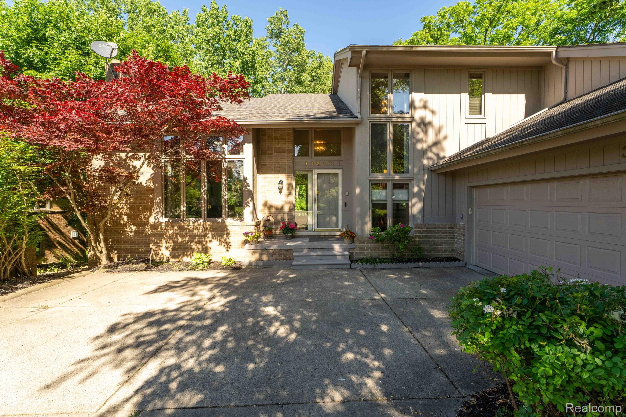 39200, Heatherbrook, Farmington Hills, Michigan, 48331