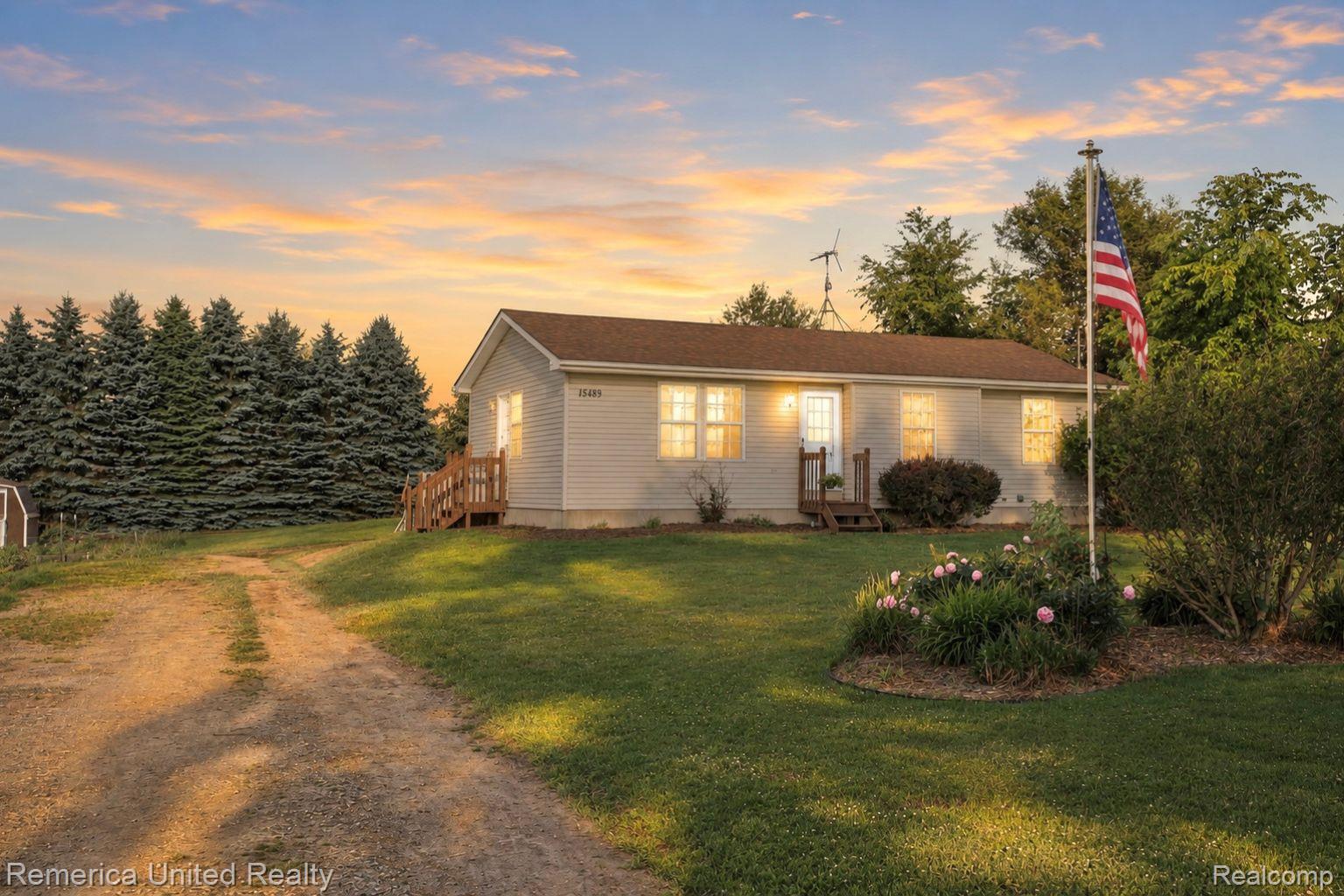 15489, Bird, Linden, Michigan, 48451