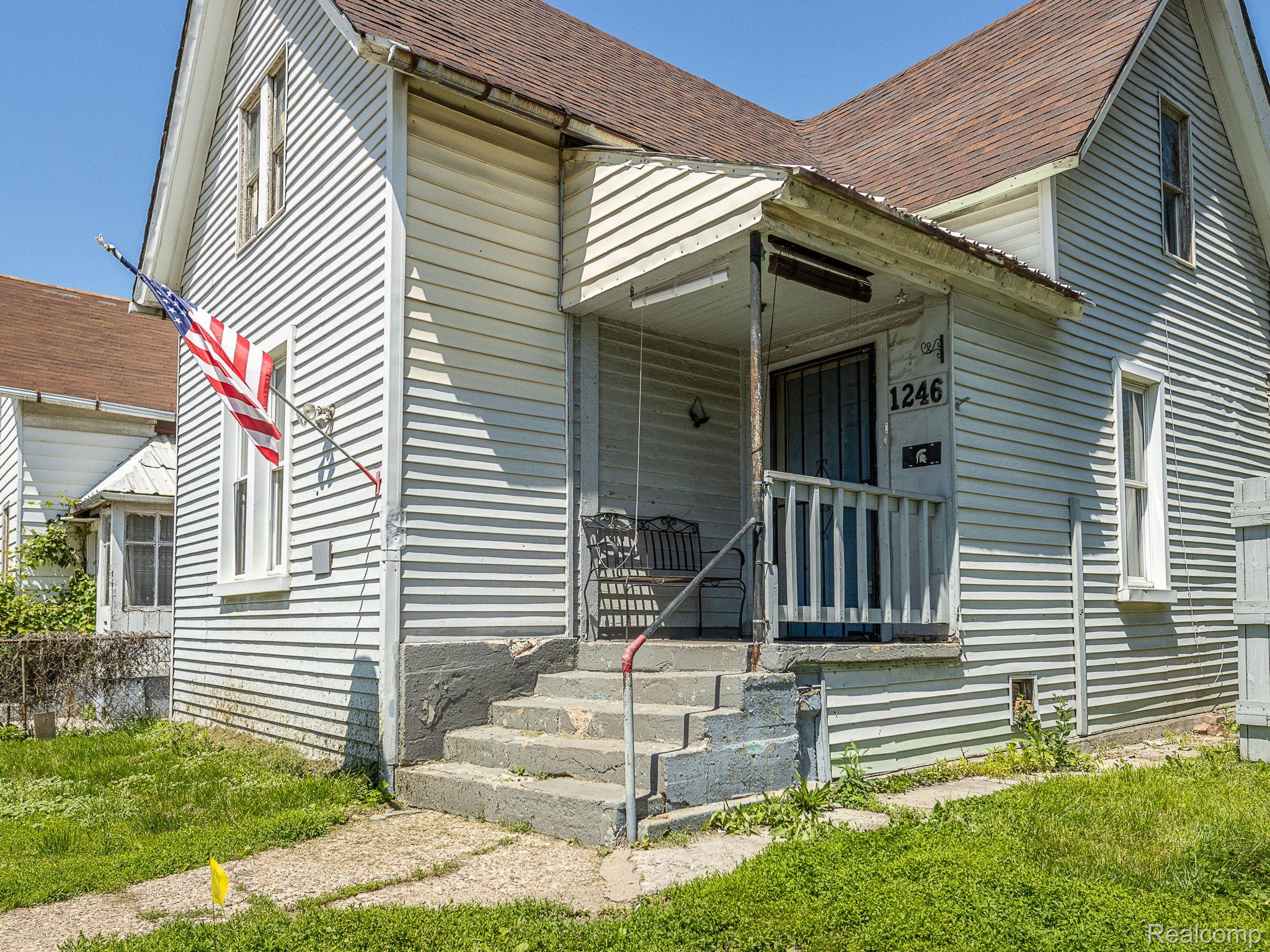 1246, Junction, Detroit, Michigan, 48209