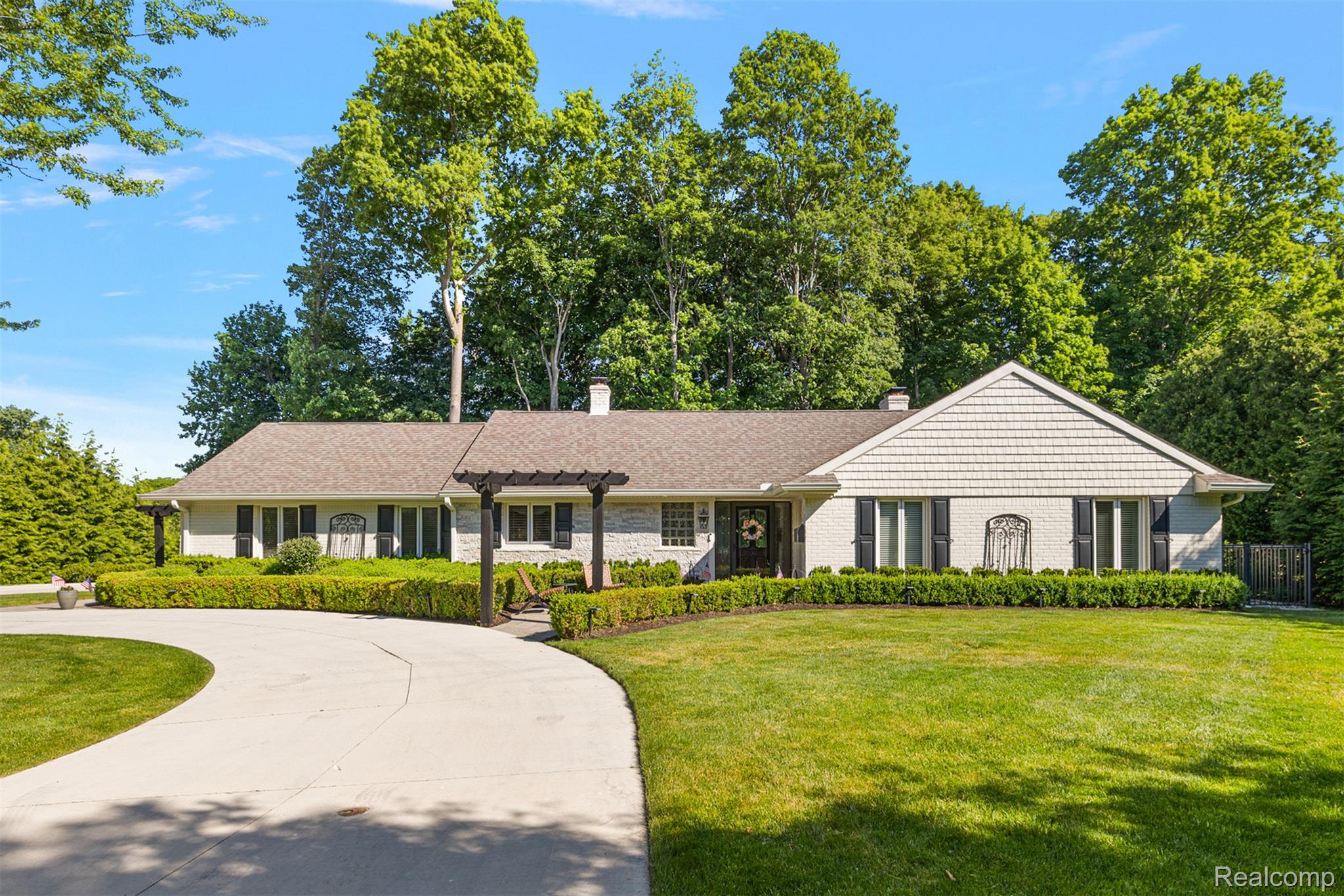 1276, Hillside, Birmingham, Michigan, 48009