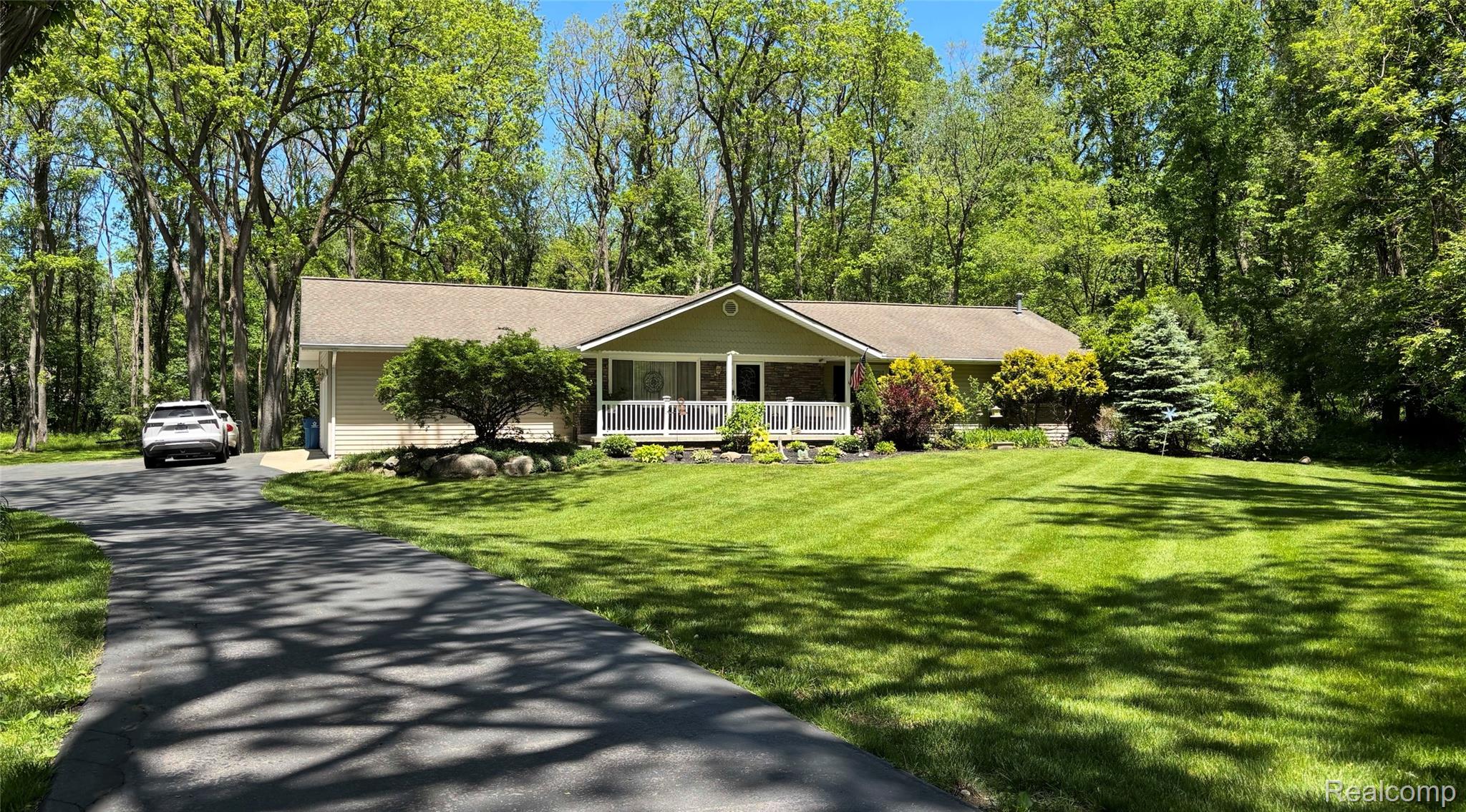 5400, GRANGE HALL, Holly, Michigan, 48442