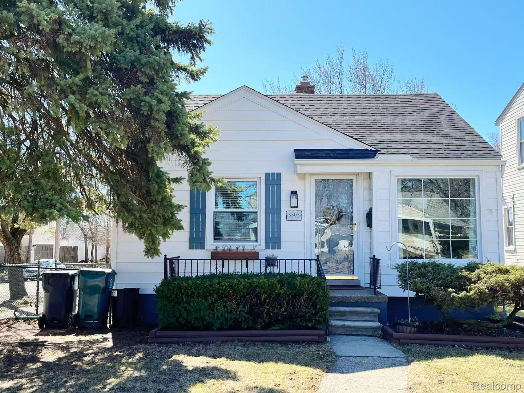 3303, Chester, Royal Oak, Michigan, 48073