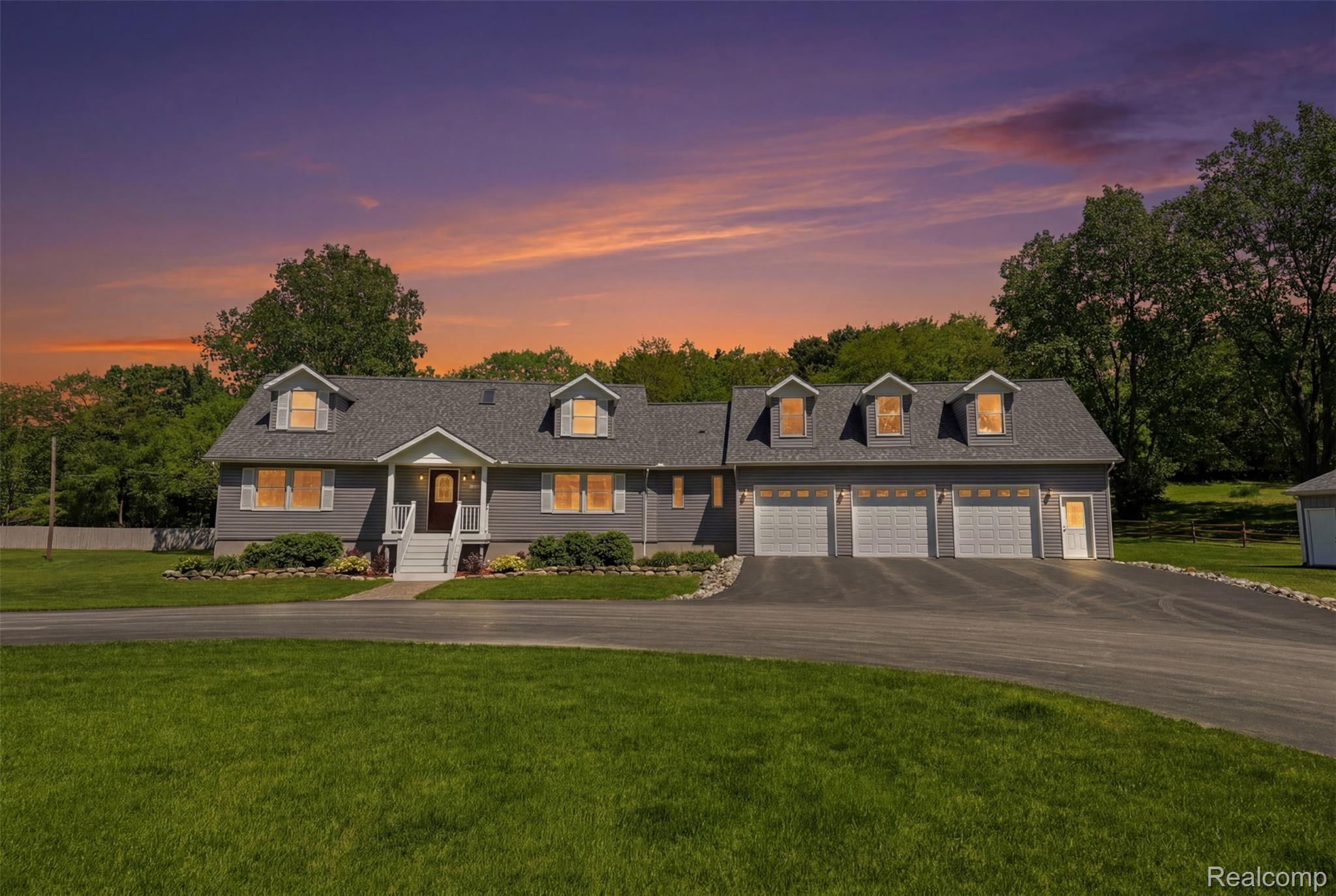 7060, Sheldon, Whitmore Lake, Michigan, 48189