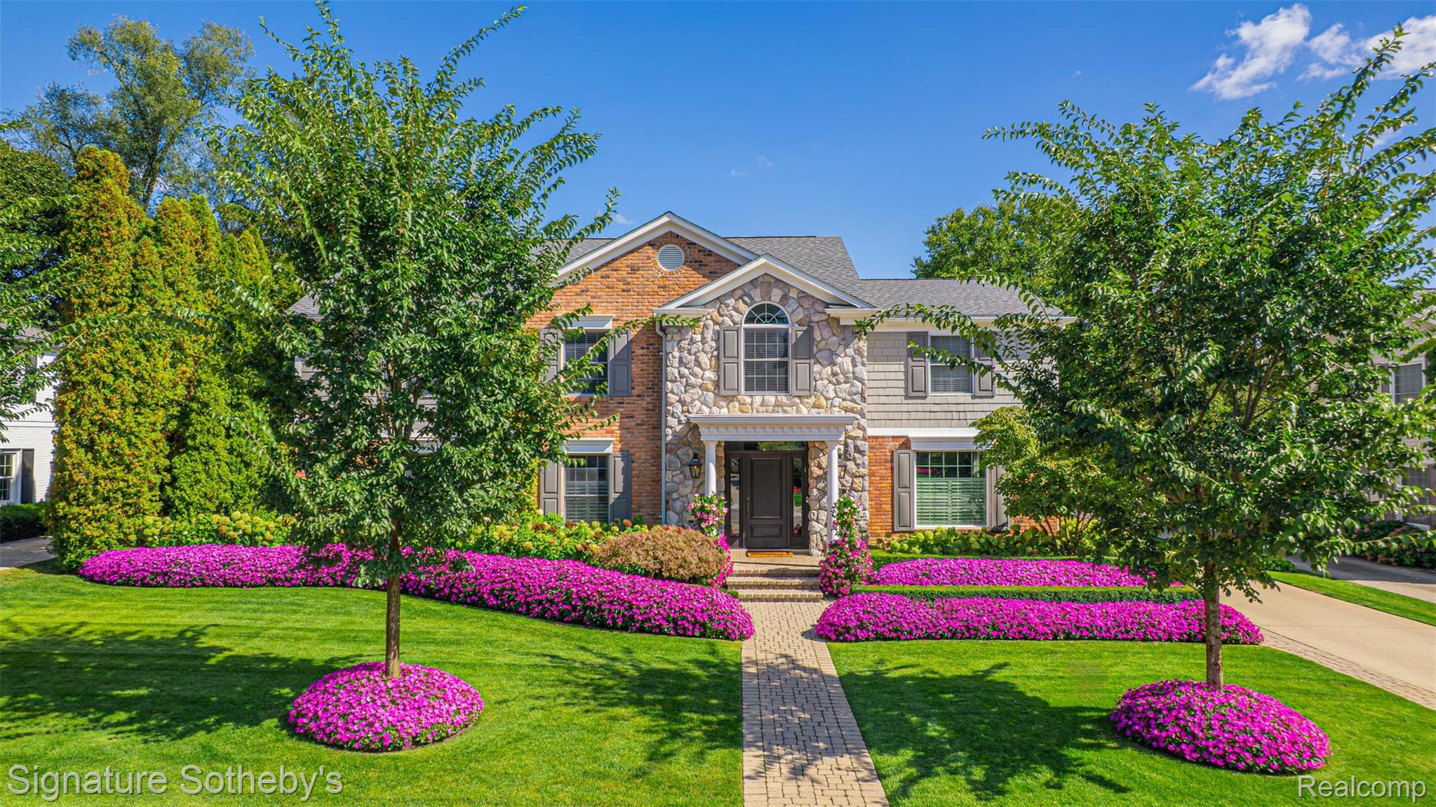 182, Chewton, Bloomfield Hills, Michigan, 48301