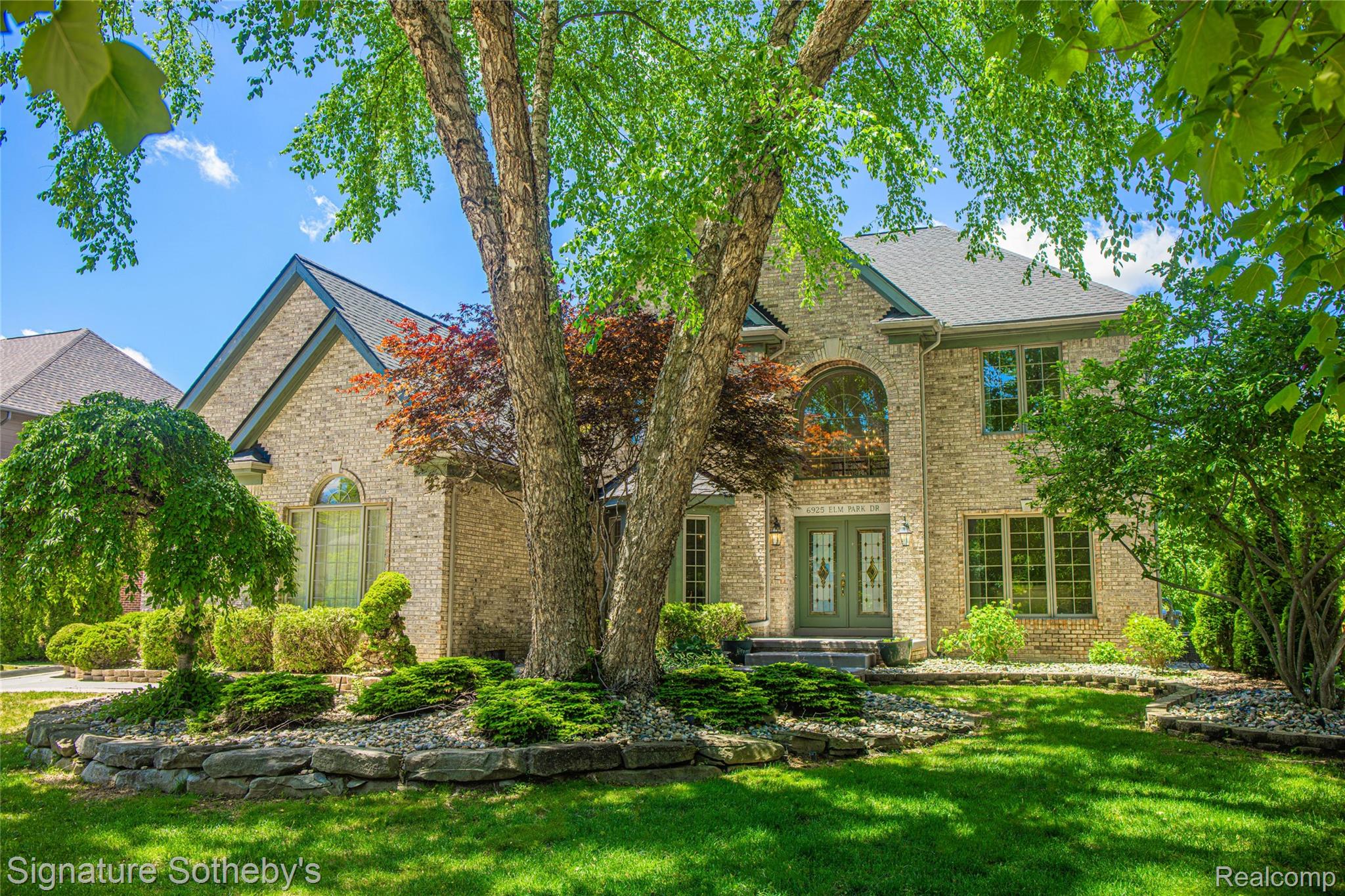 6925, Elm Park, Troy, Michigan, 48098