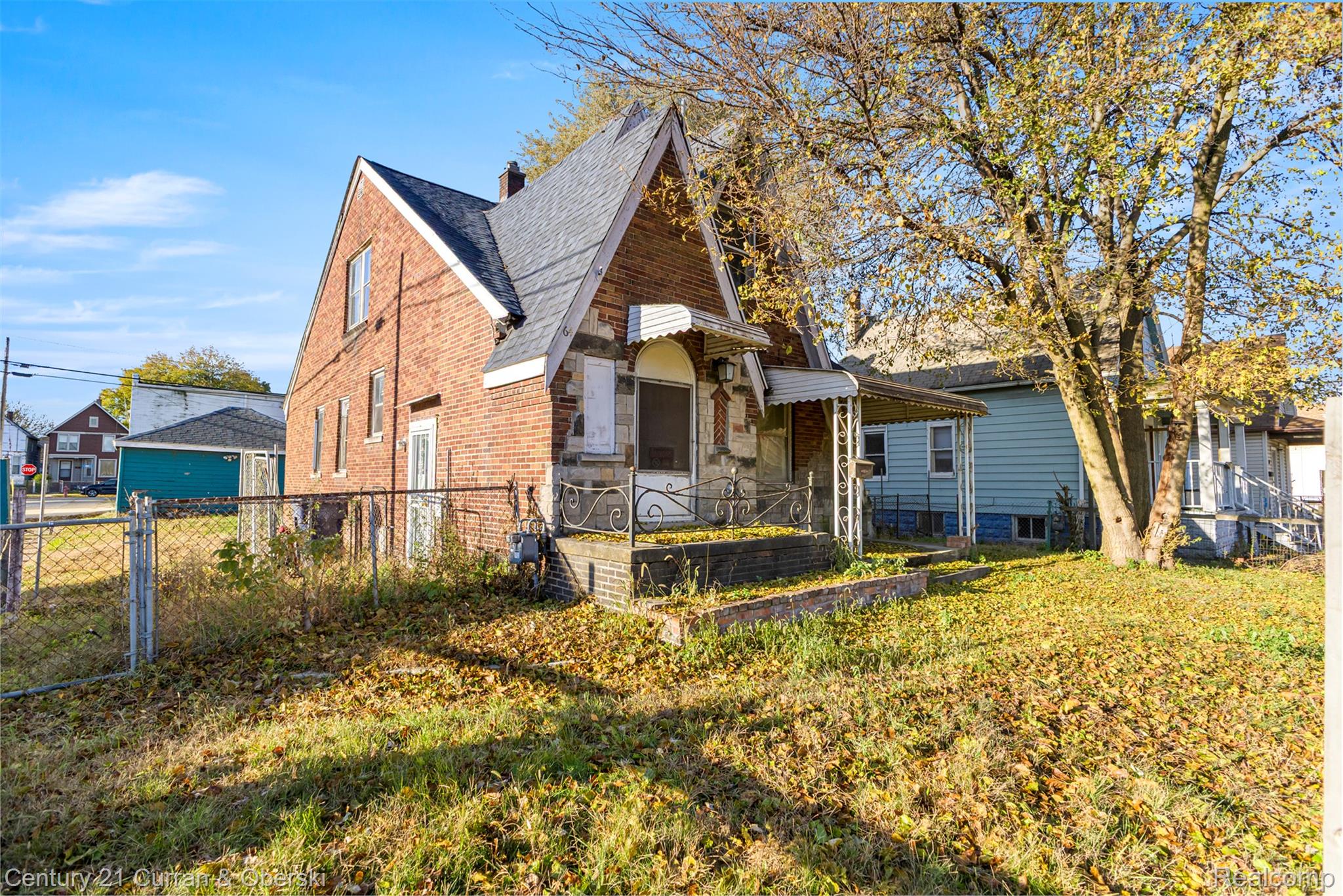 64, Cicotte, River Rouge, Michigan, 48218