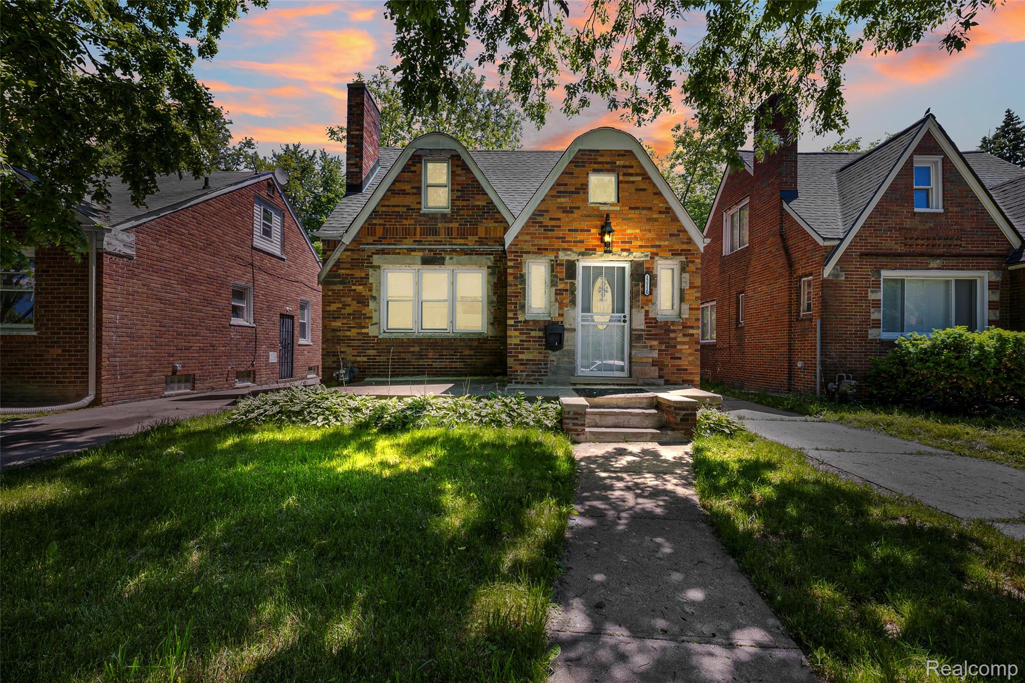 12110, Asbury, Detroit, Michigan, 48227