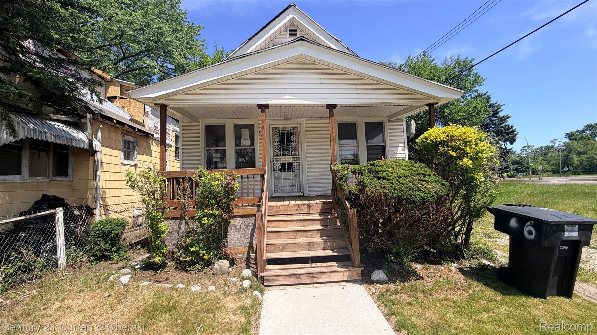 6324, Annland, Detroit, Michigan, 48204