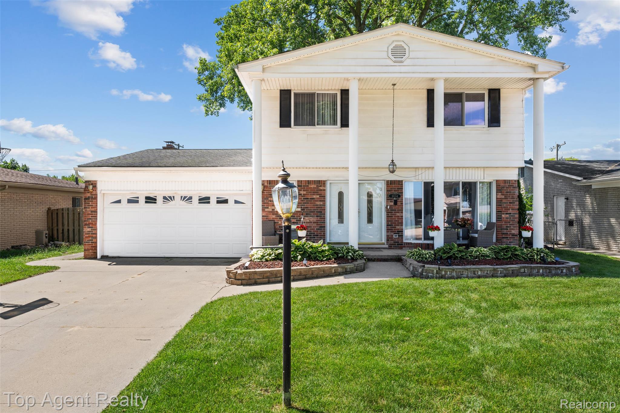 11134, Fairway, Sterling Heights, Michigan, 48312