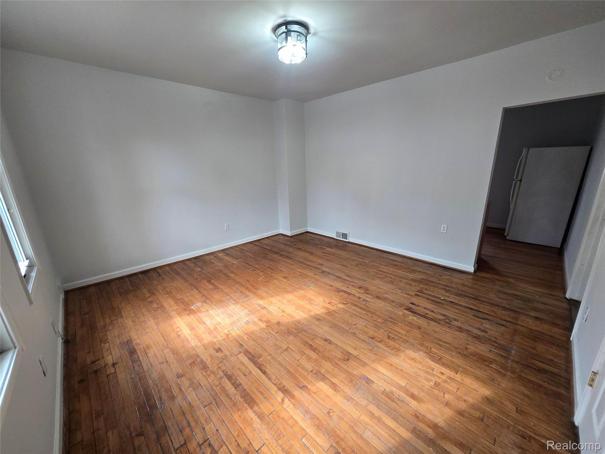 223, Oakridge Street # 3, Ferndale, Michigan, 48220