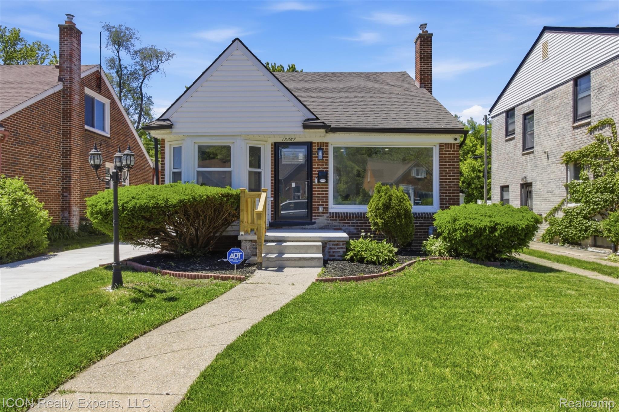 18667, Rutherford, Detroit, Michigan, 48235