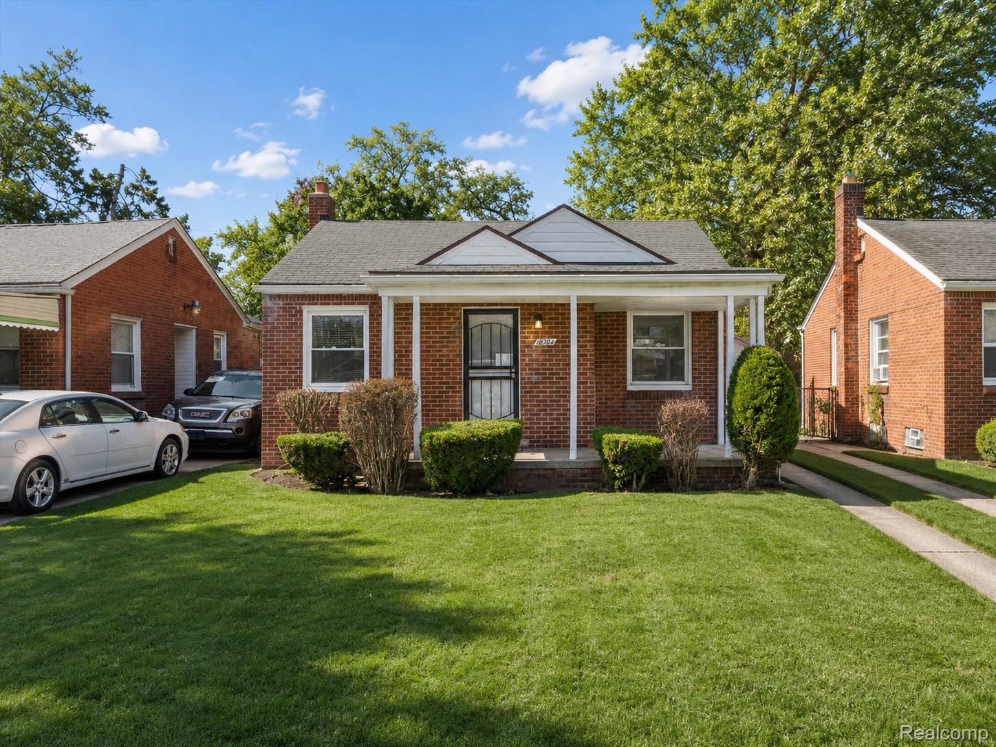 18704, Sunderland, Detroit, Michigan, 48219