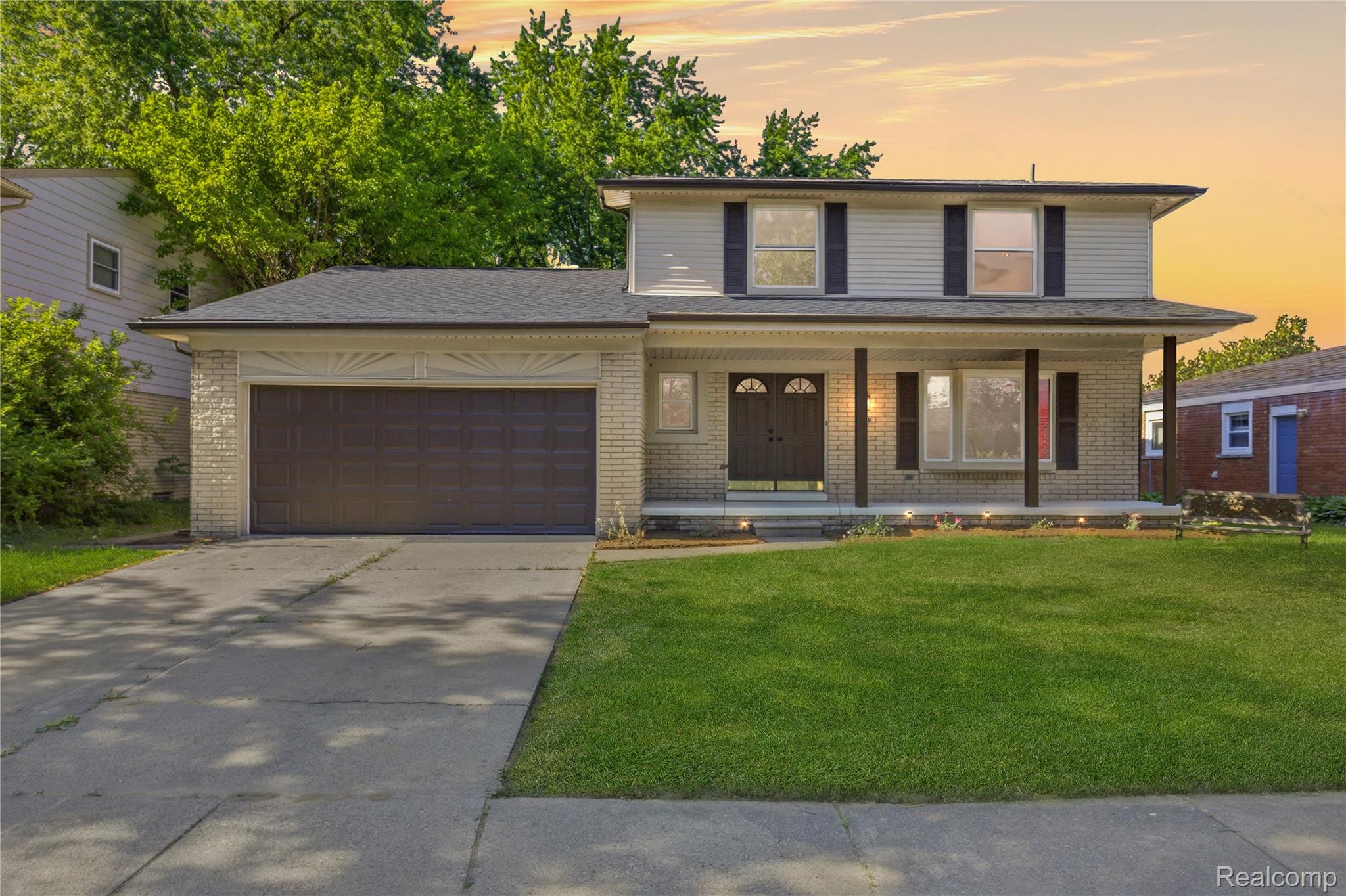 1149, Charrington, Troy, Michigan, 48083