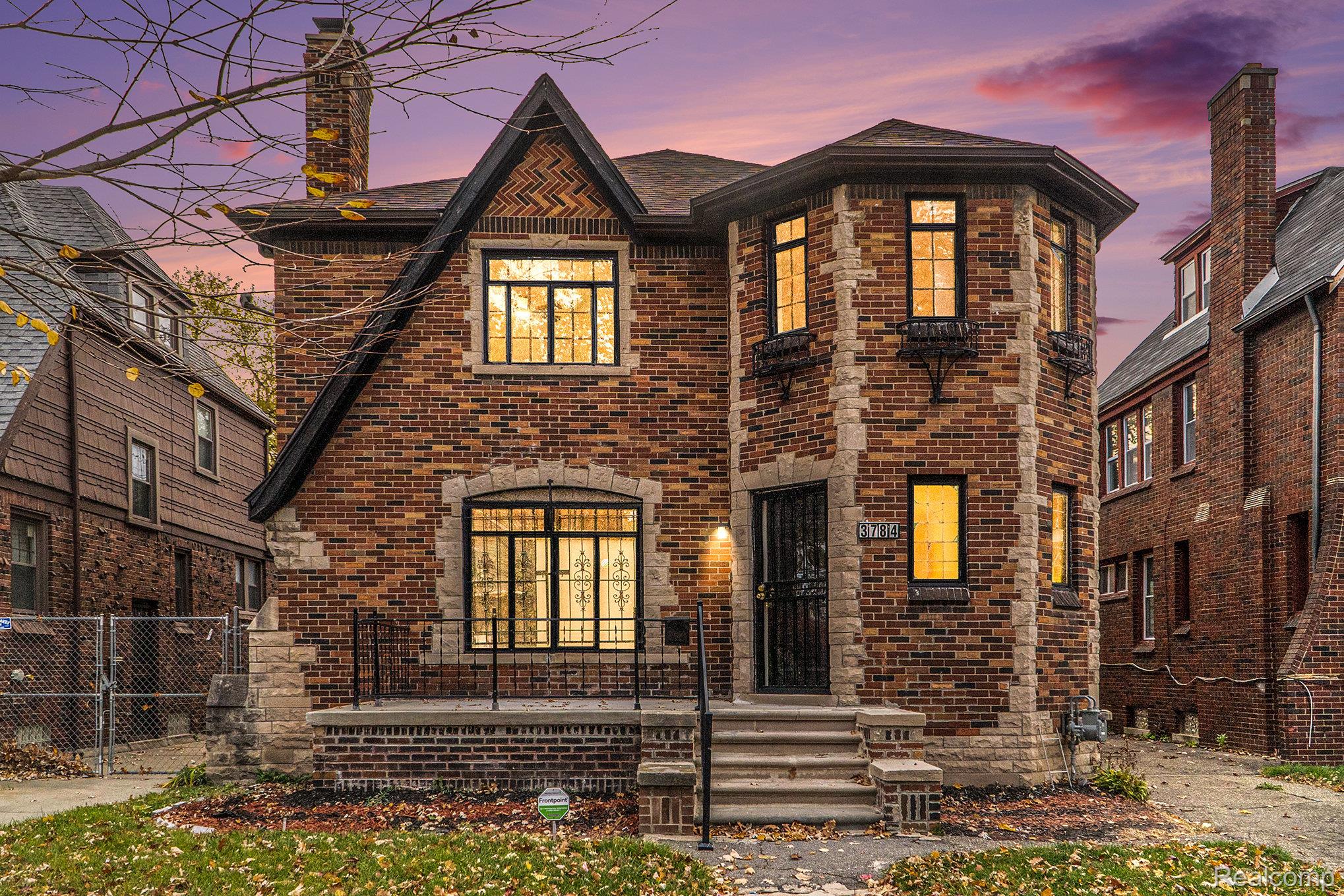 3784, Cortland, Detroit, Michigan, 48206