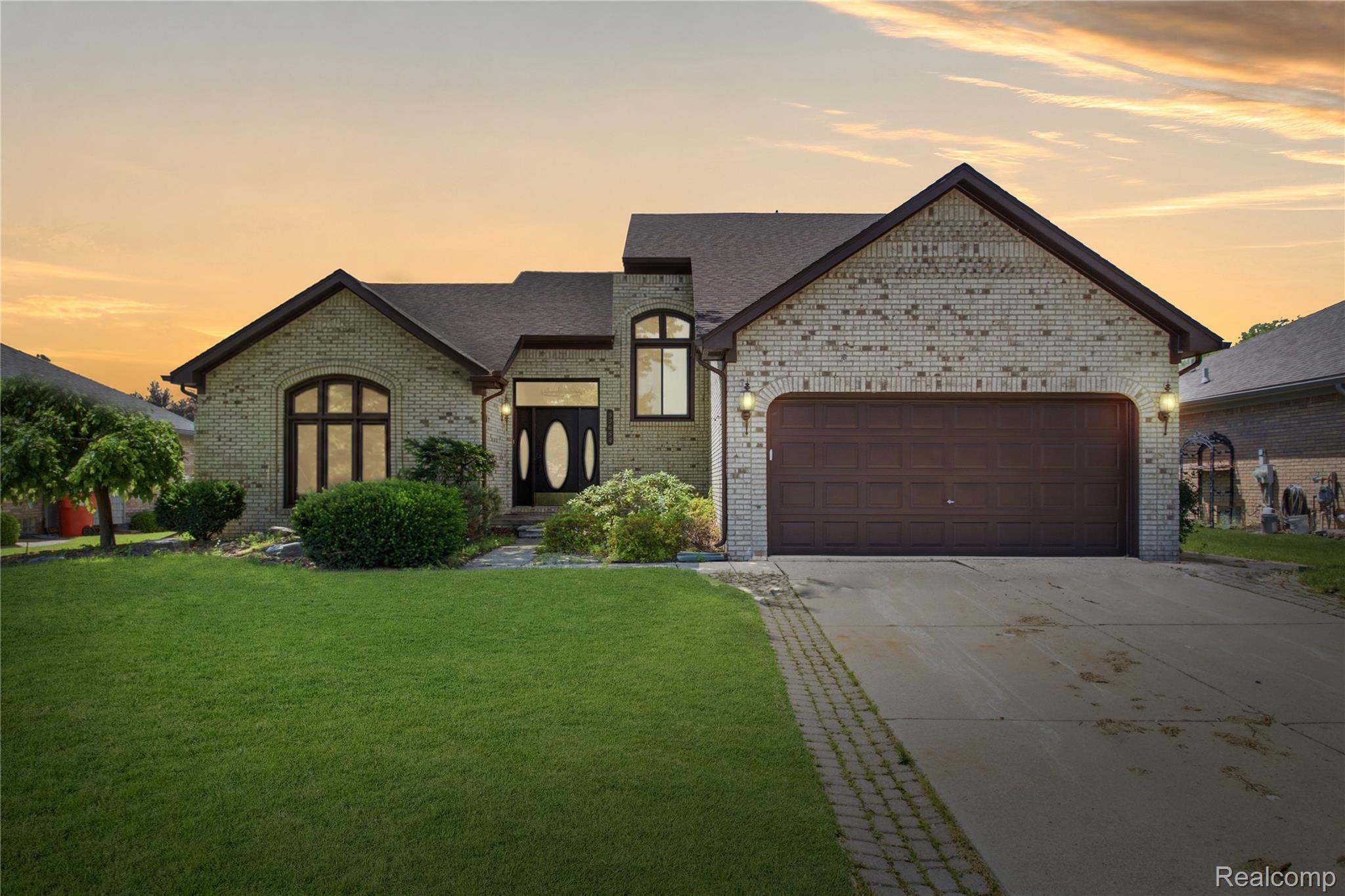 52658, Stag Ridge, Macomb, Michigan, 48042