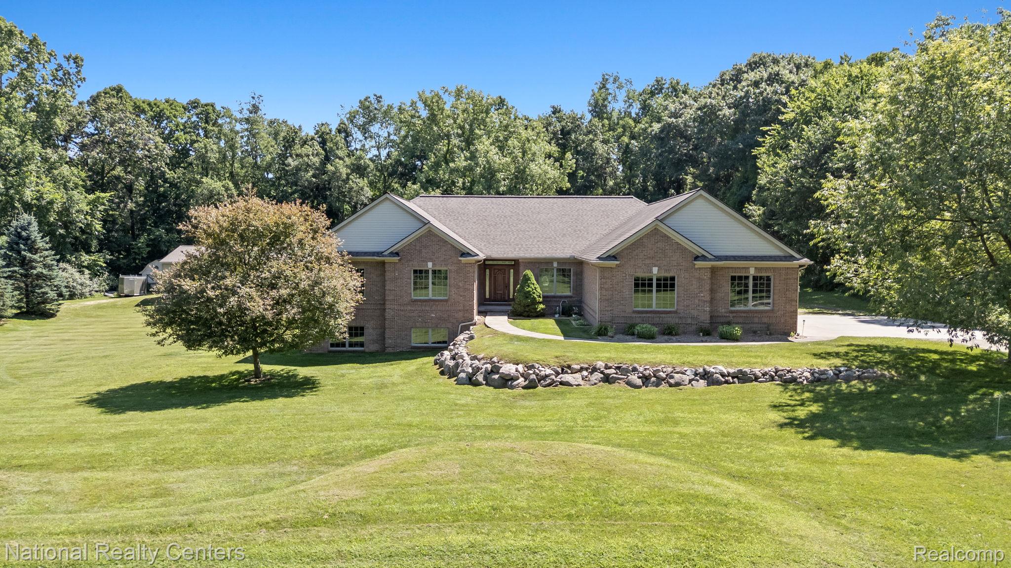 10180, Hadley, Clarkston, Michigan, 48348