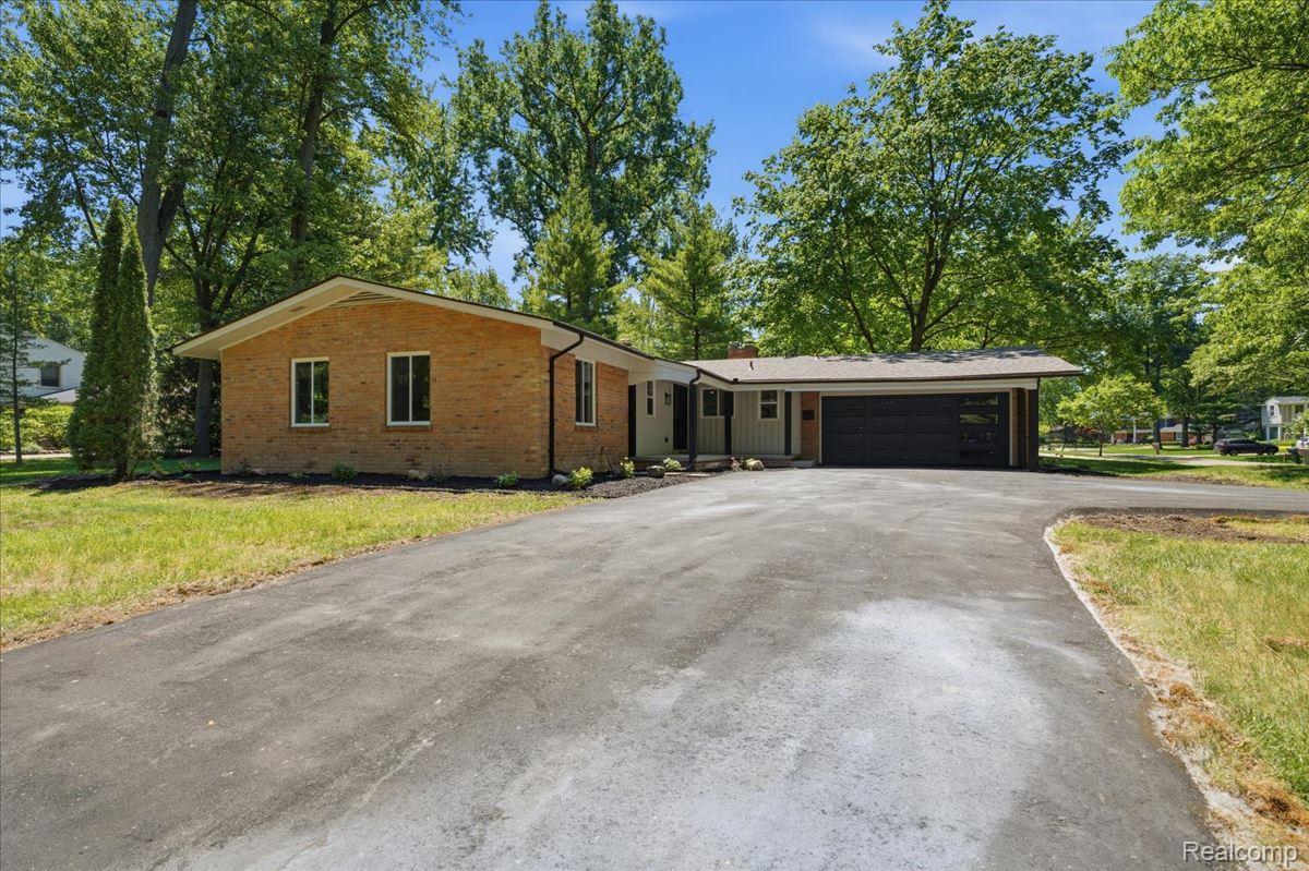 3096, Myddleton, Troy, Michigan, 48084