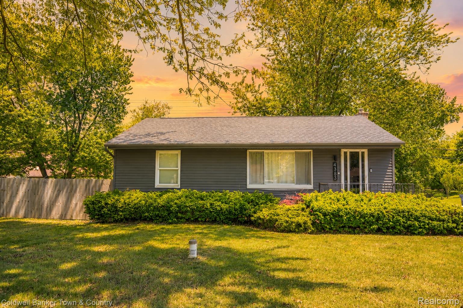 4383, Green Lake, West Bloomfield, Michigan, 48323