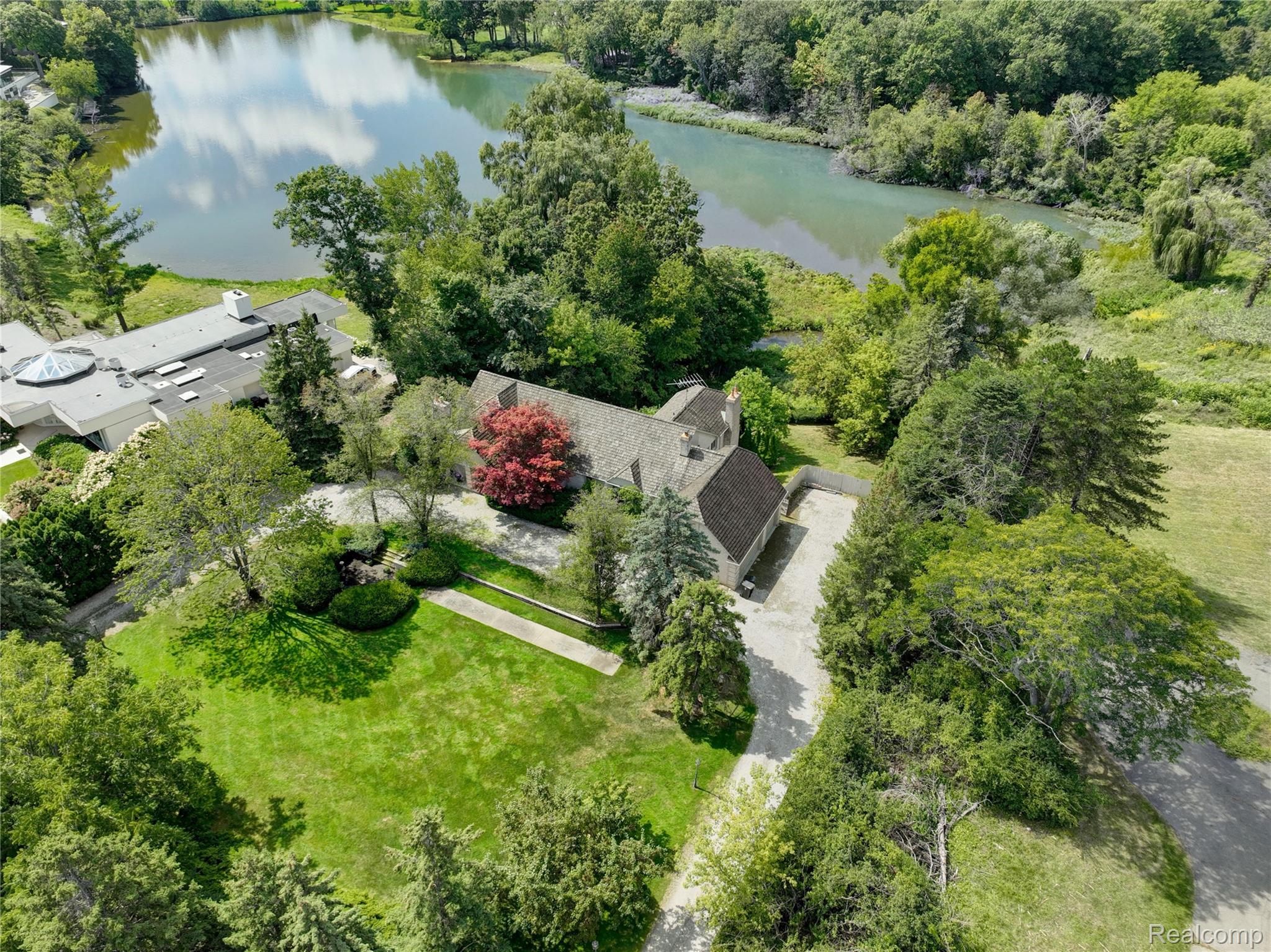 363, Lakewood, Bloomfield Hills, Michigan, 48304
