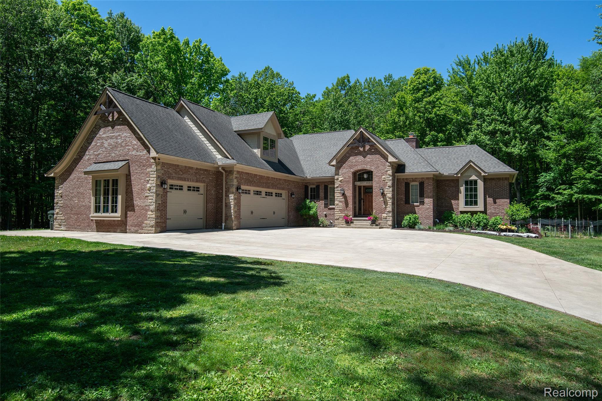 3957, Mill Lake, Lake Orion, Michigan, 48360