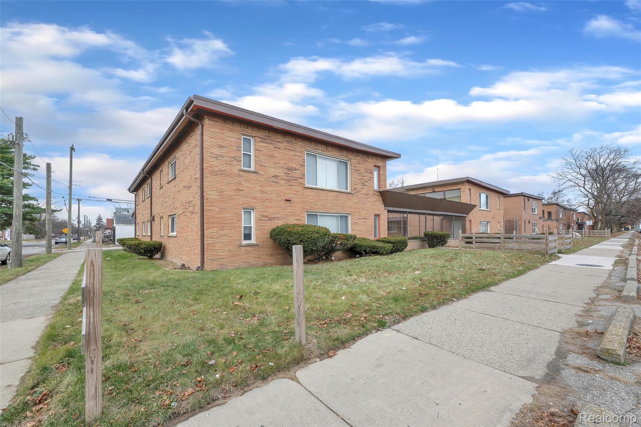 16721, Greenfield, Detroit, Michigan, 48235