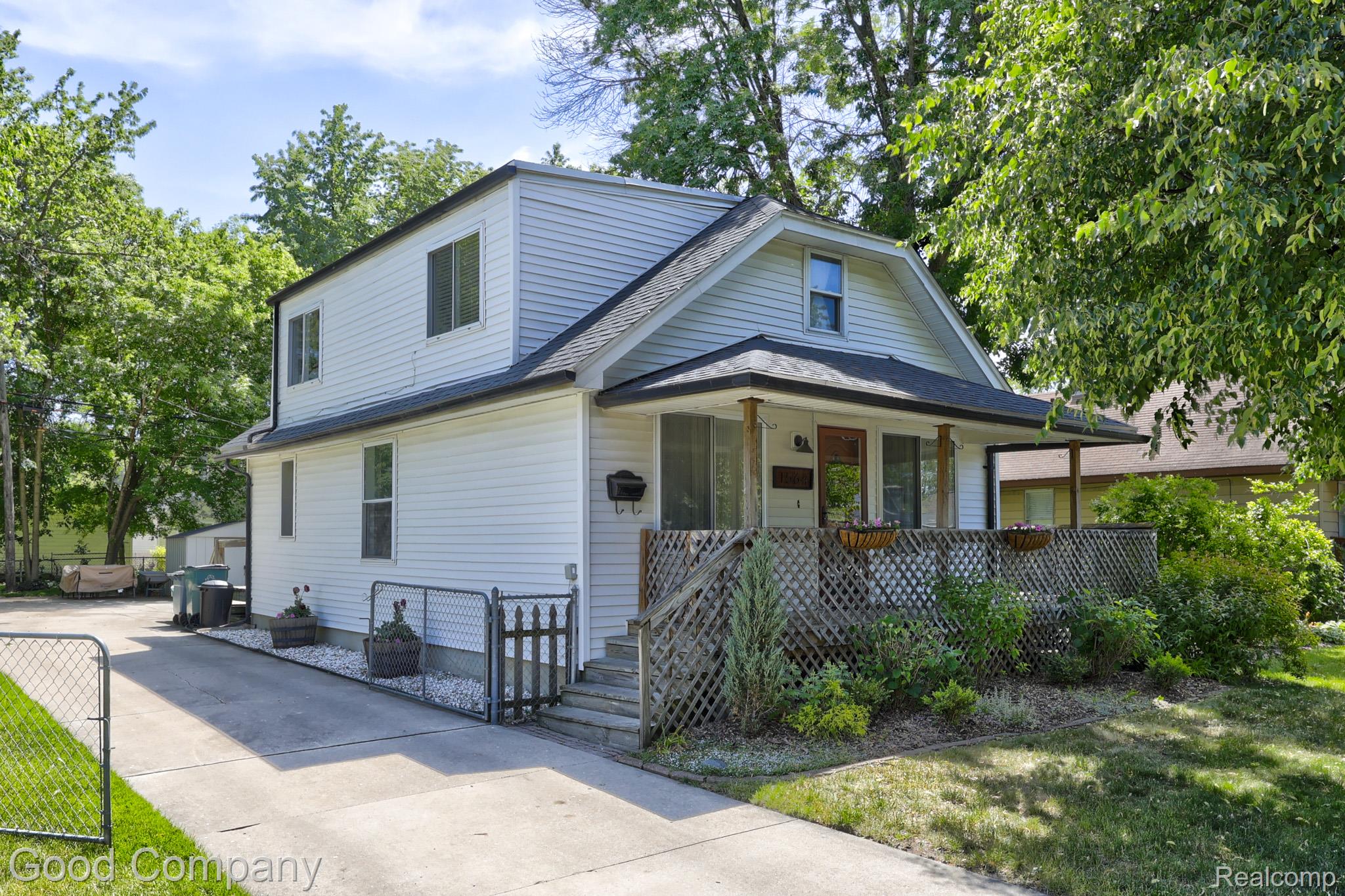 1564, Browning, Ferndale, Michigan, 48220
