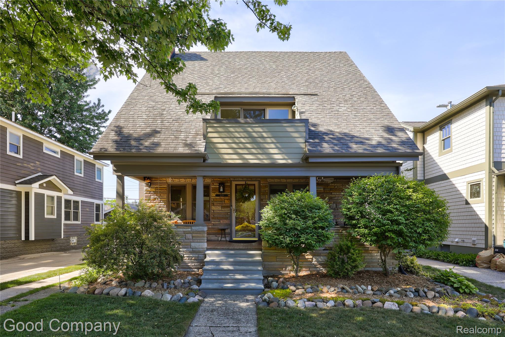 419, 5th, Royal Oak, Michigan, 48067