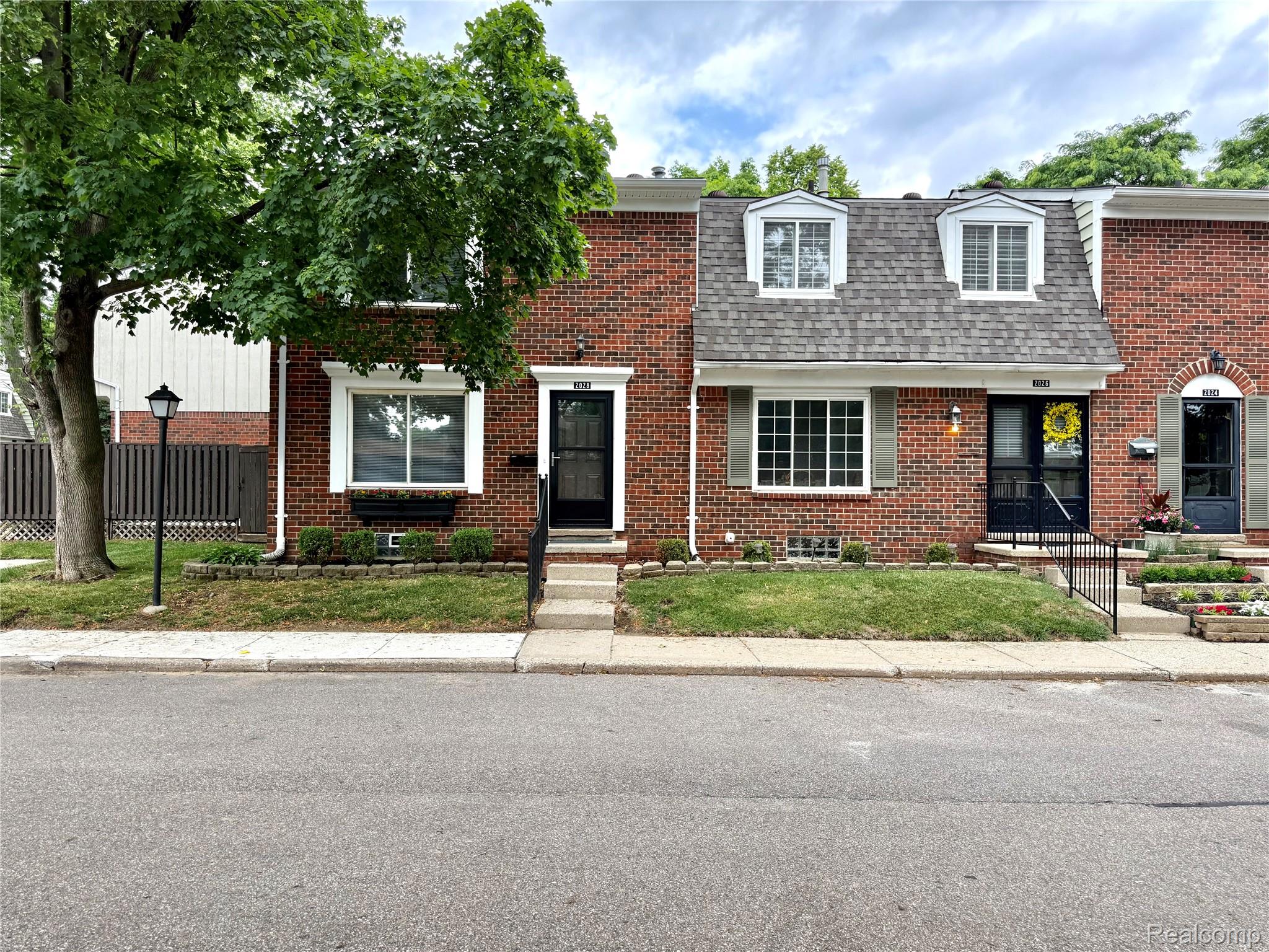 2028, Wickham, Royal Oak, Michigan, 48073