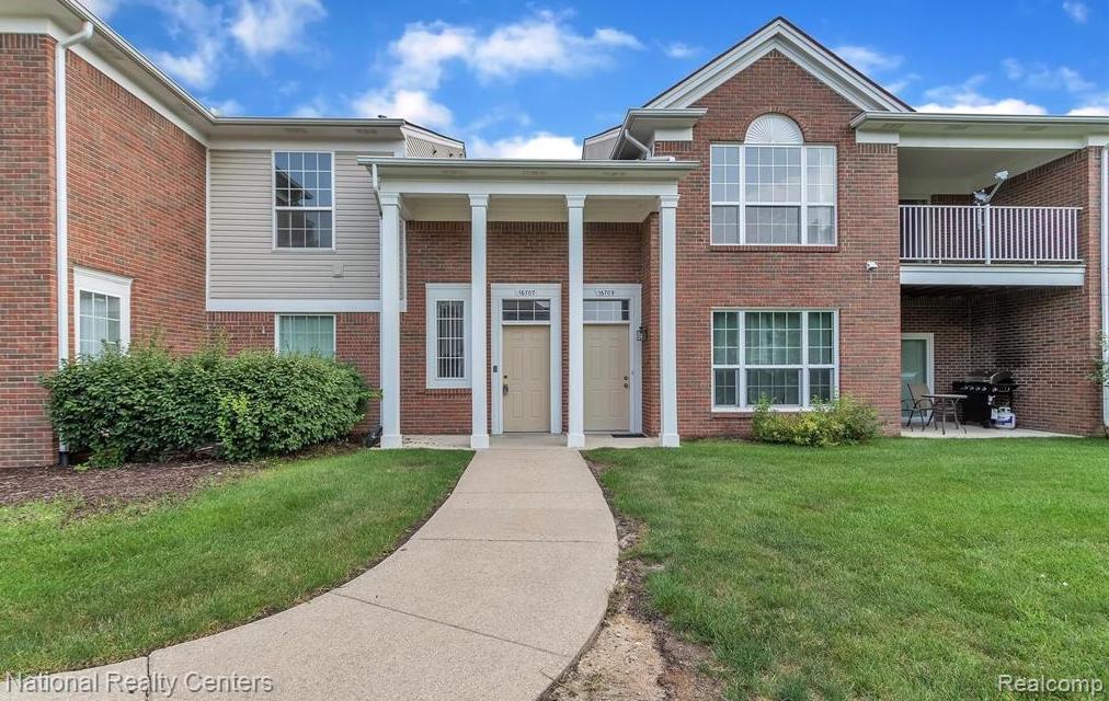 16707, CARRIAGE, Northville, Michigan, 48168