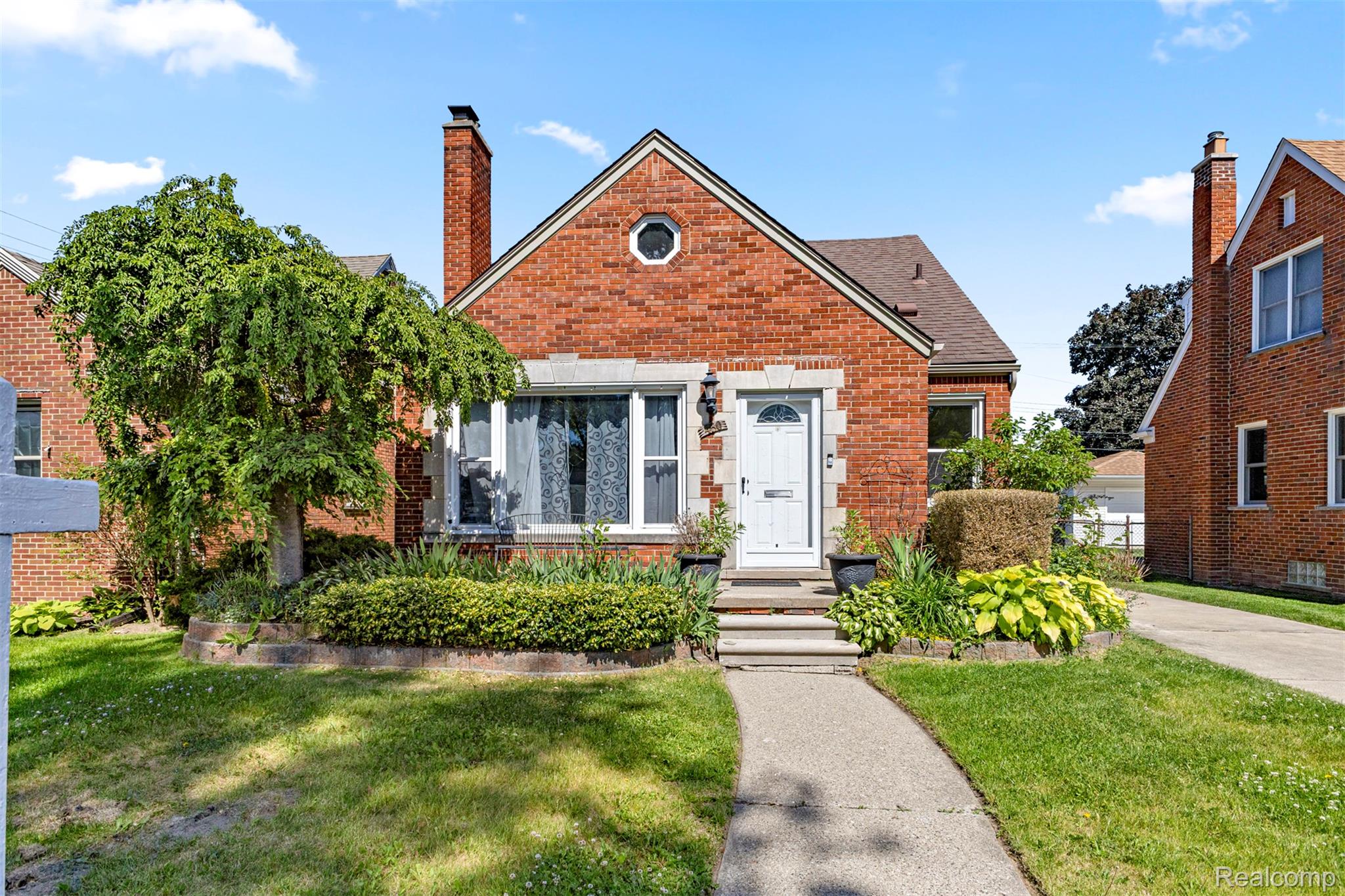 450, Denwood, Dearborn, Michigan, 48128