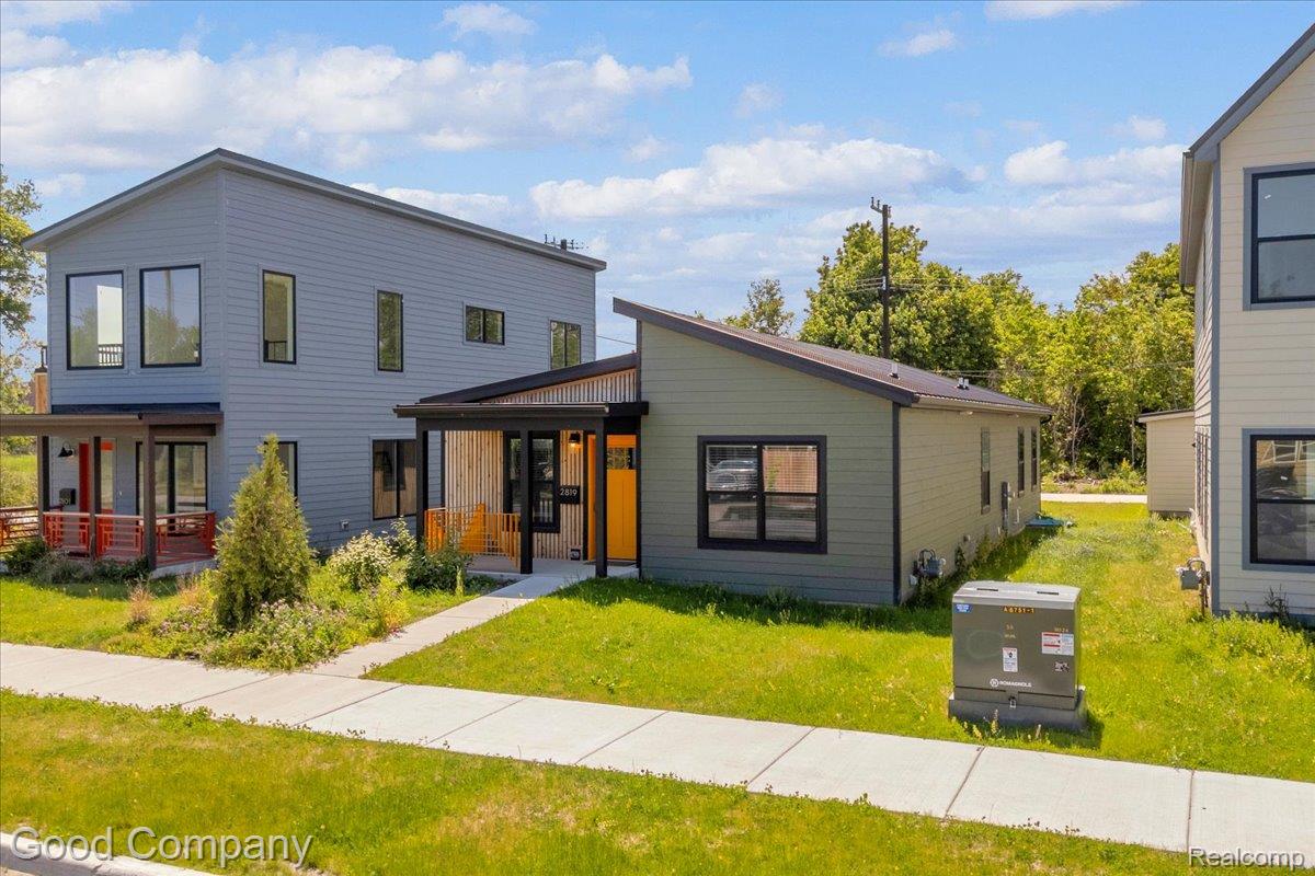 2819, 16th, Detroit, Michigan, 48216