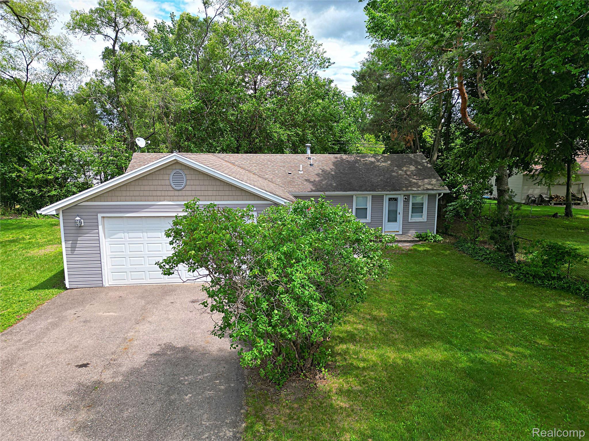 19554, Farmington, Livonia, Michigan, 48152