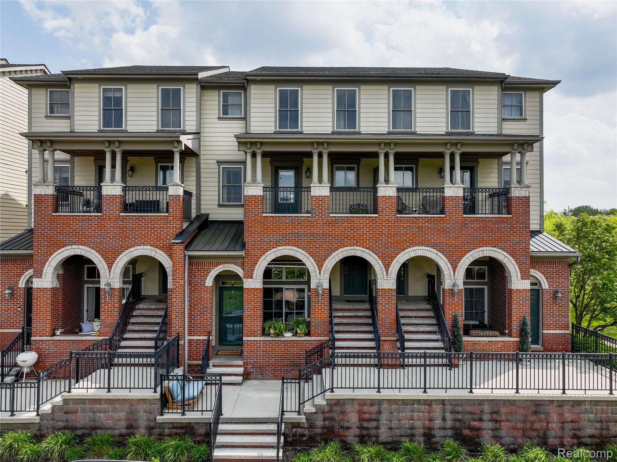 3868, Forester, Auburn Hills, Michigan, 48326
