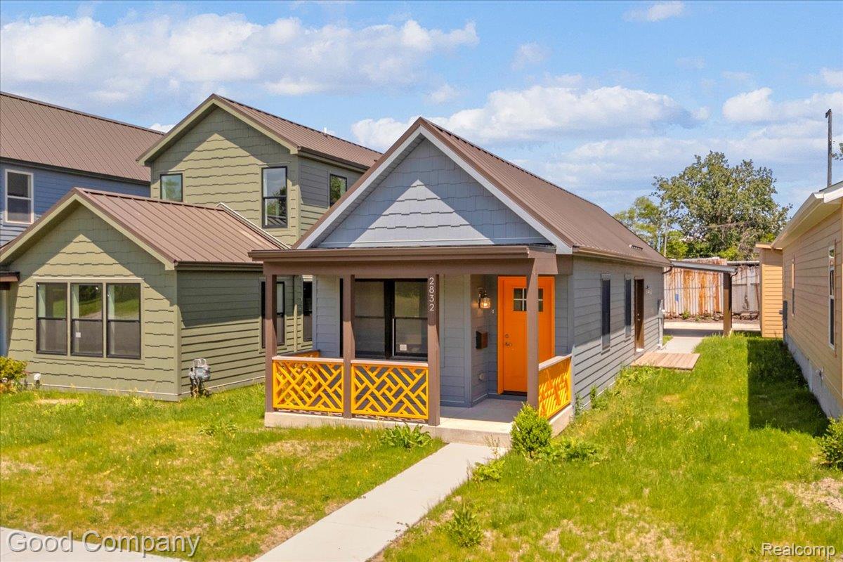 2832, 16th, Detroit, Michigan, 48216