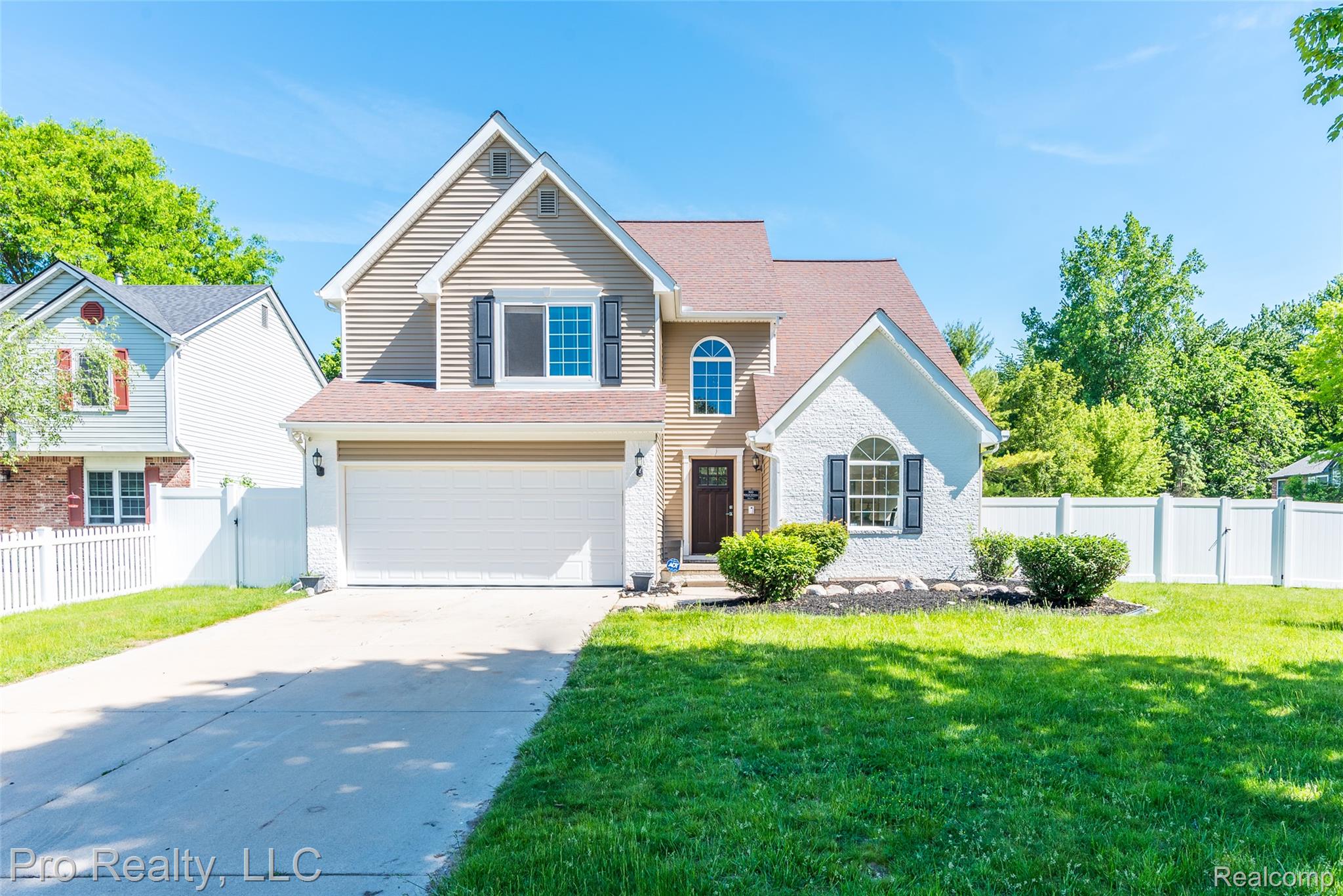 2344, Marklawn, Waterford, Michigan, 48329