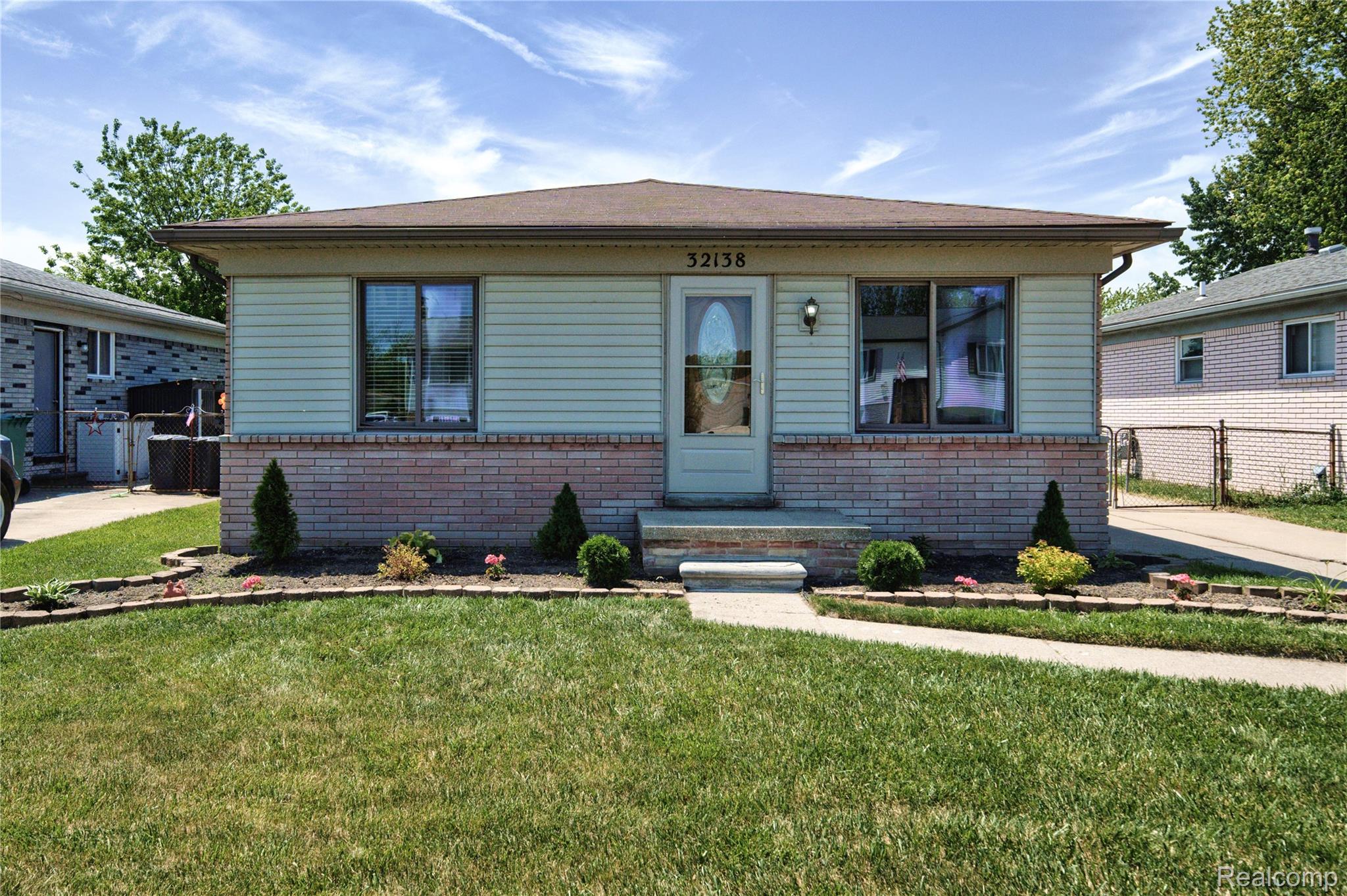 32138, Glaser, Rockwood, Michigan, 48173