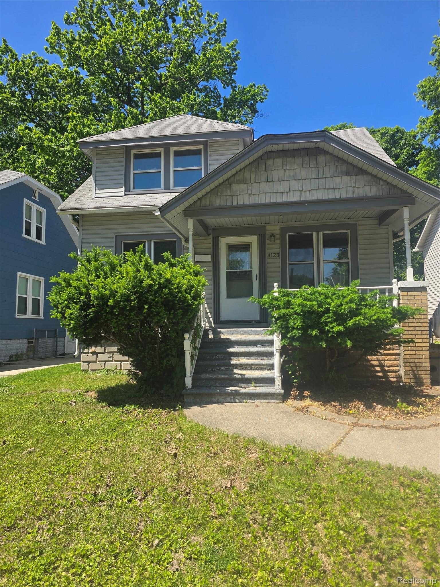 4128, Huron, Dearborn Heights, Michigan, 48125