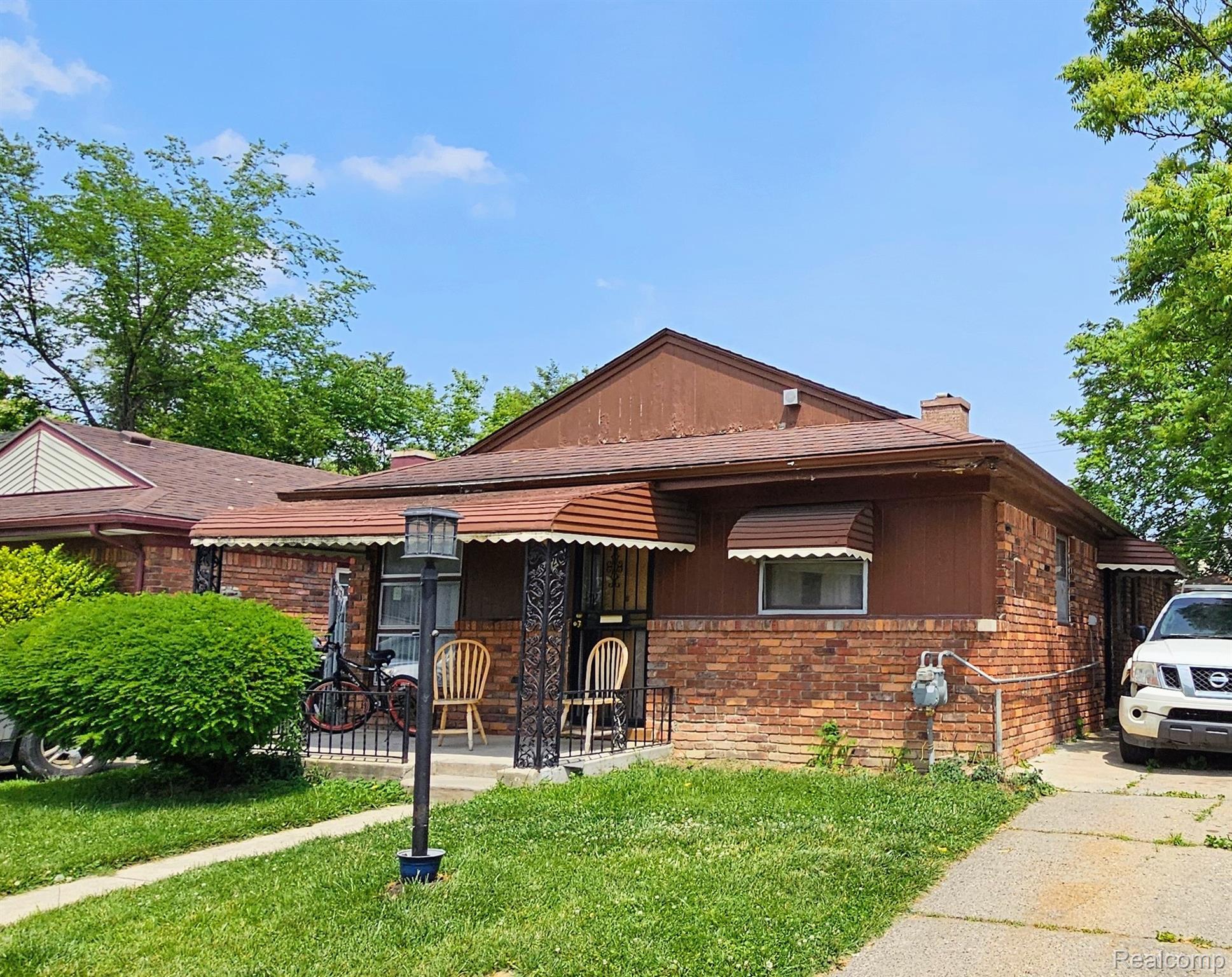8520, Alpine, Detroit, Michigan, 48204